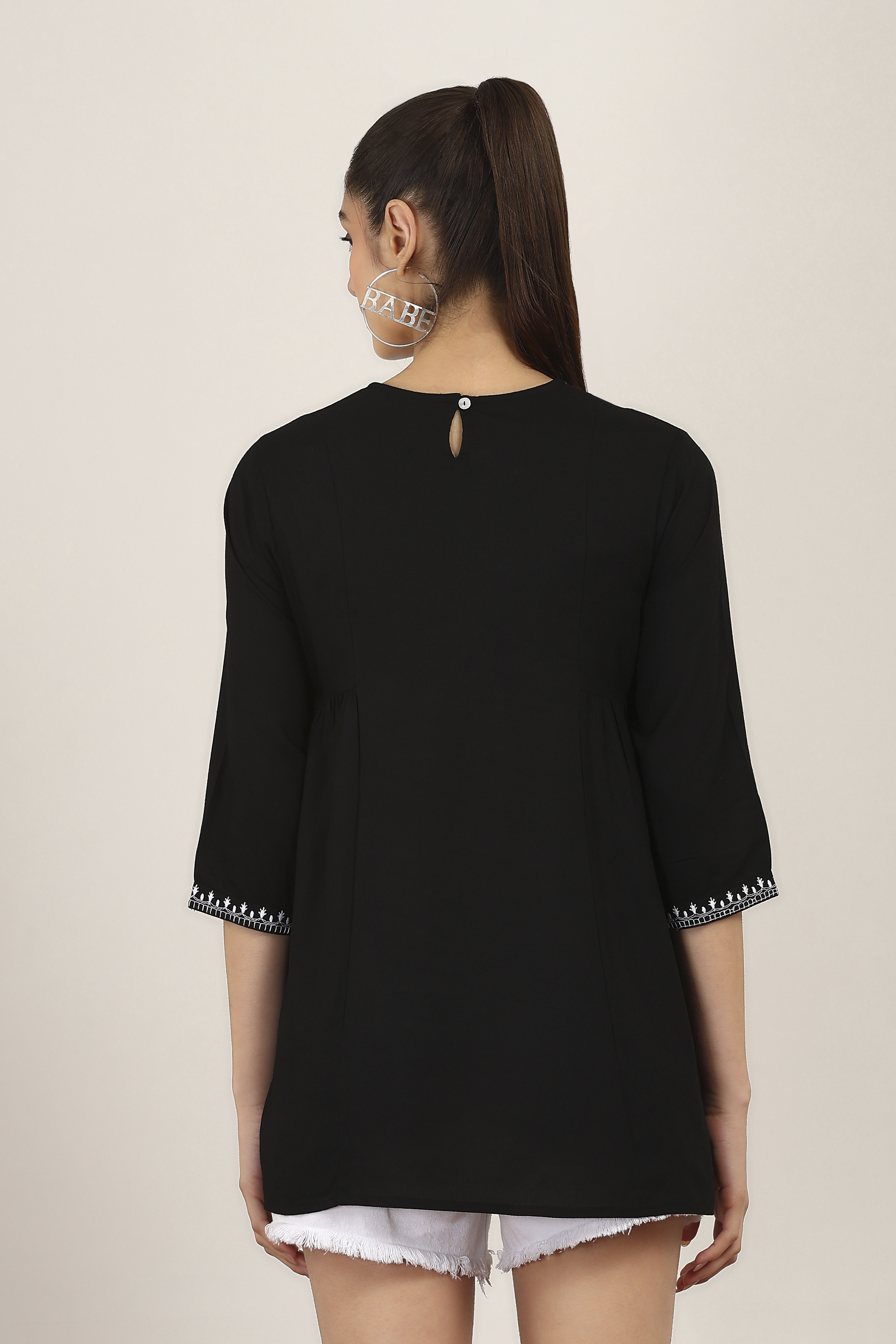 Black Rayon Straight Tops image number 3