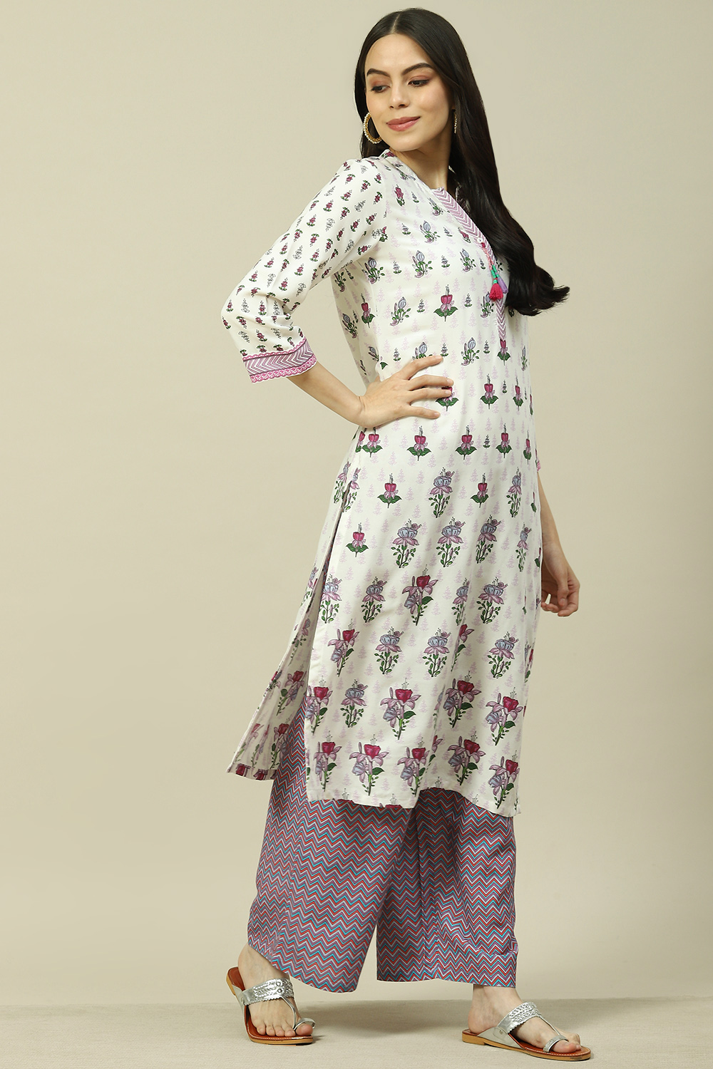 White LIVA Straight Kurta image number 3