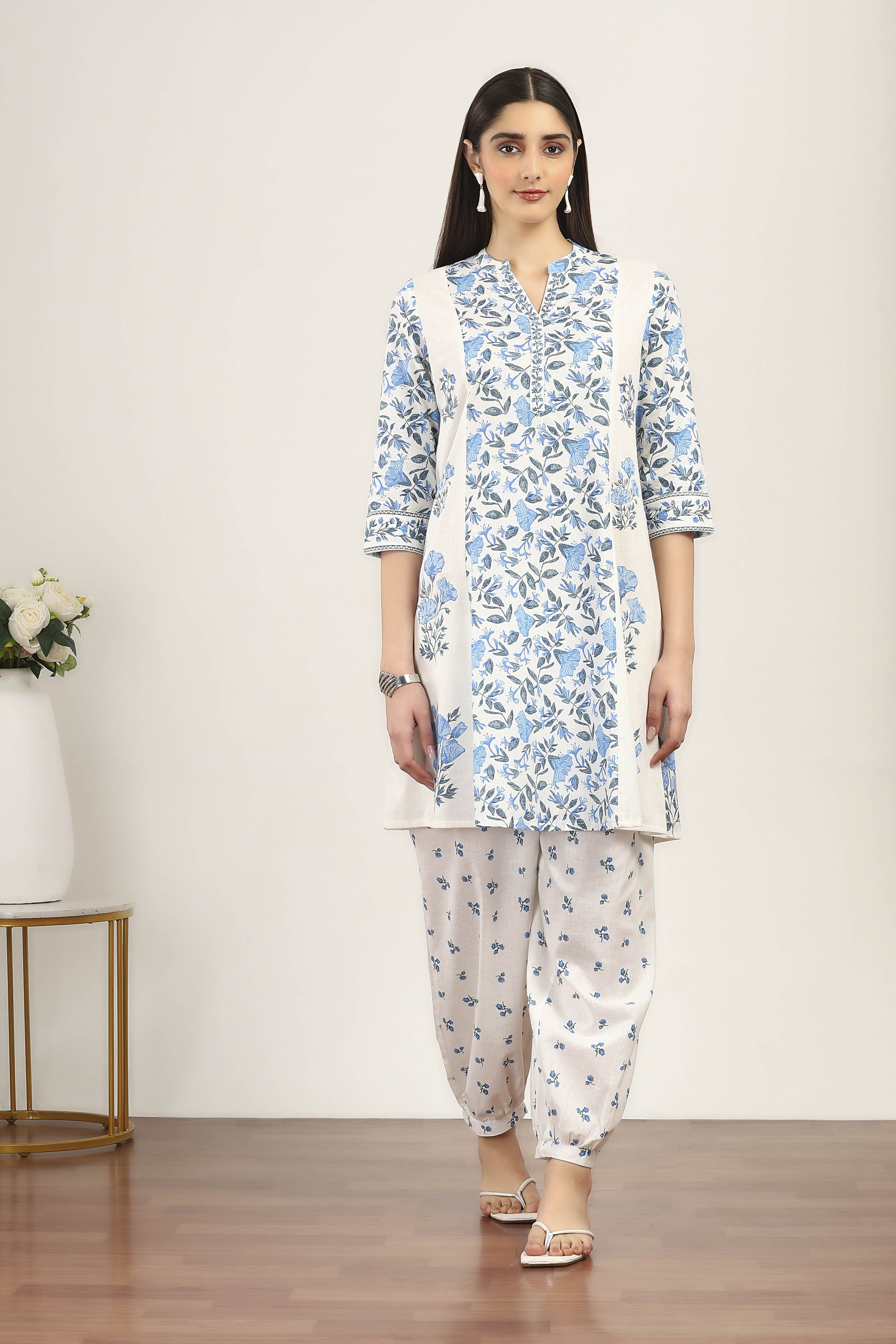 Blue Cotton Blend Cotton Flex Kurta Pants Set image number 7