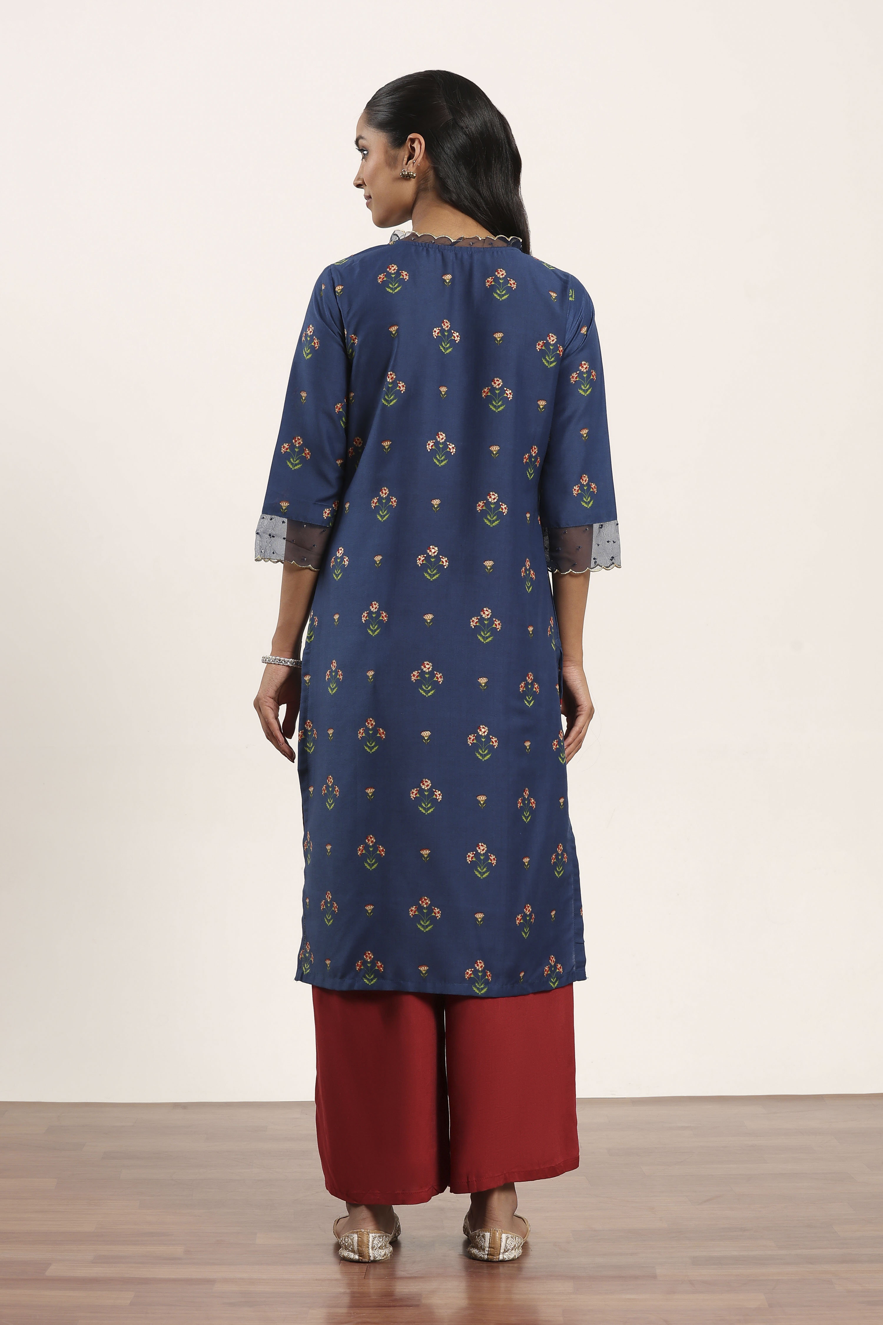 Blue Viscose Rayon Straight Kurta Pants Set image number 4