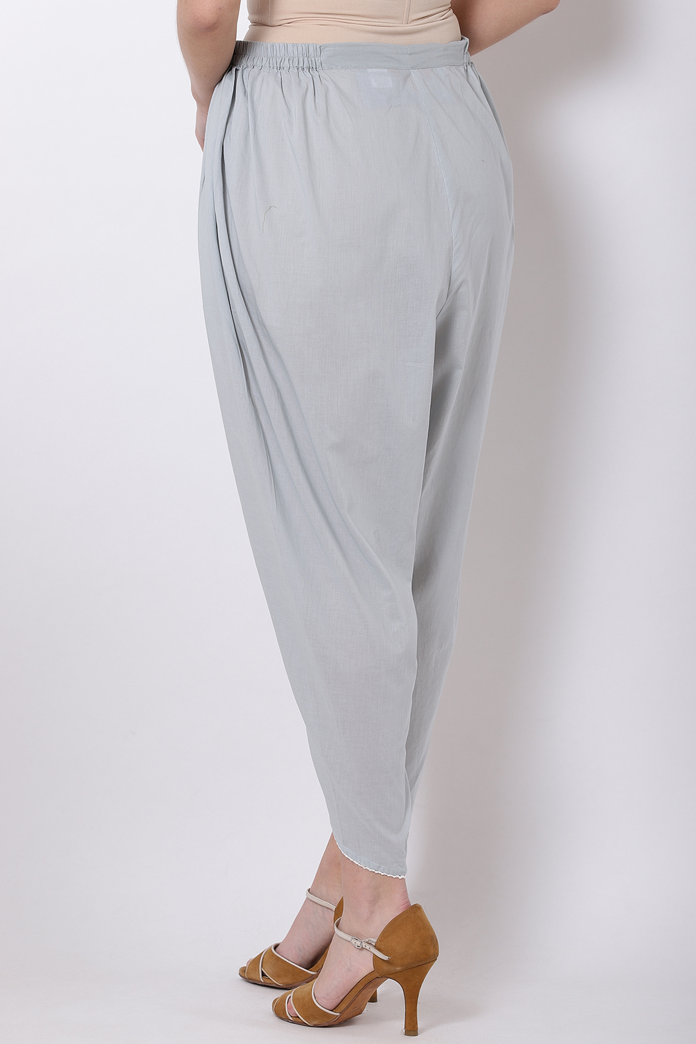 Grey Cotton Tulip Pants image number 4