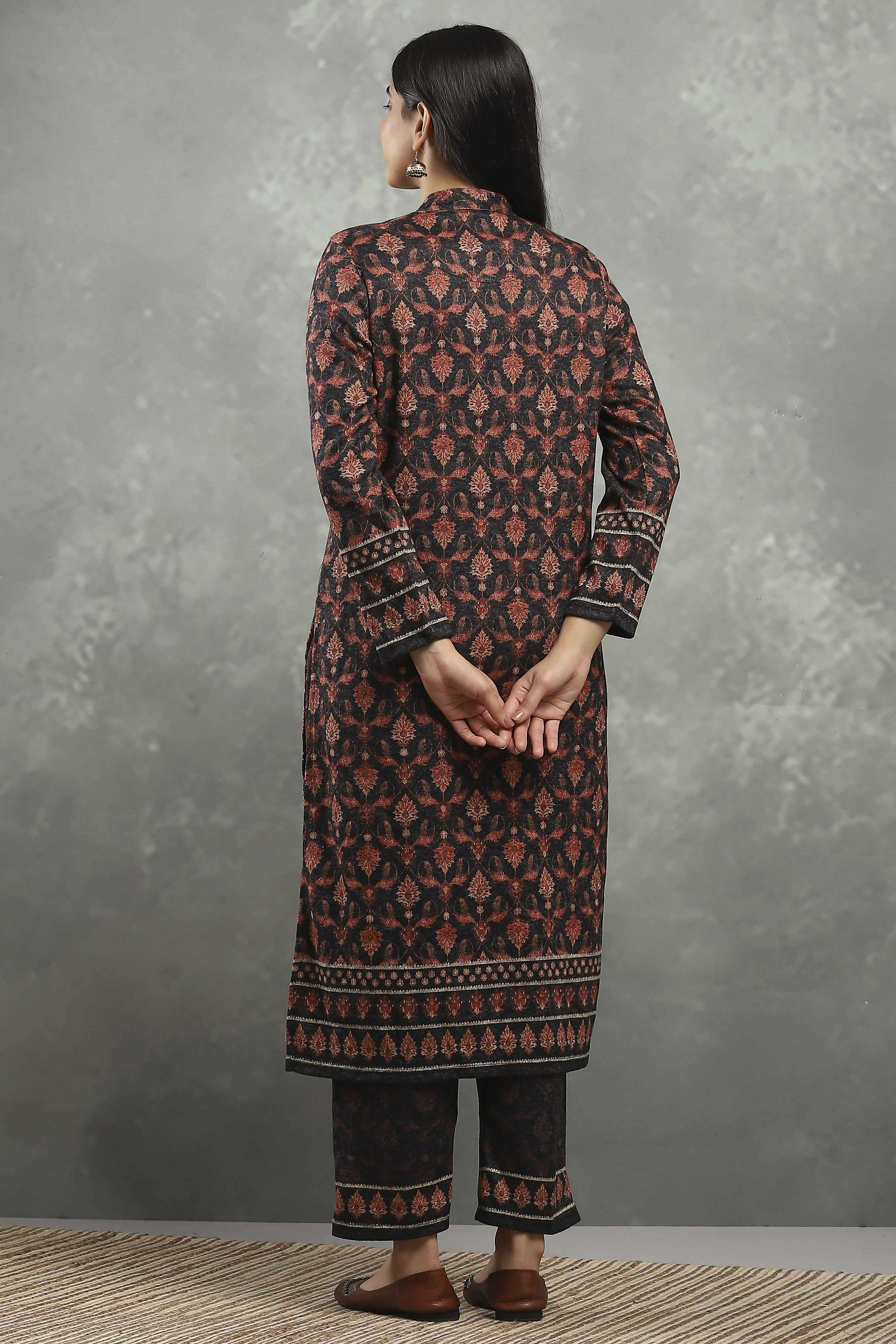 Black Polyester Printed Straight Suit Set image number 4