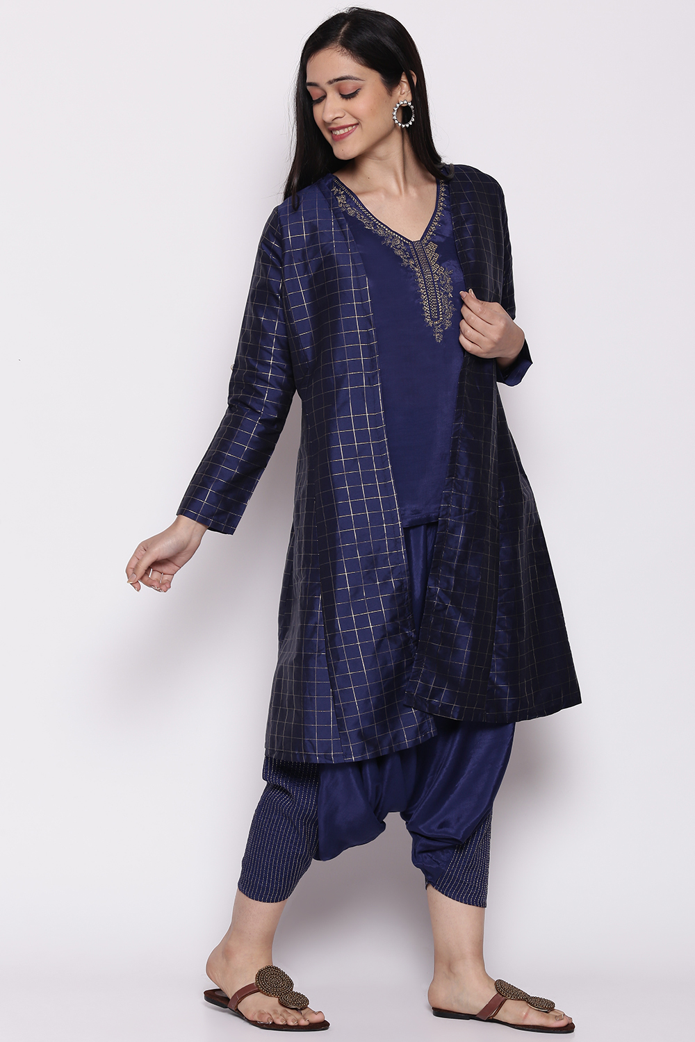 Royal Blue Polyester Viscose Straight Suit Set image number 5