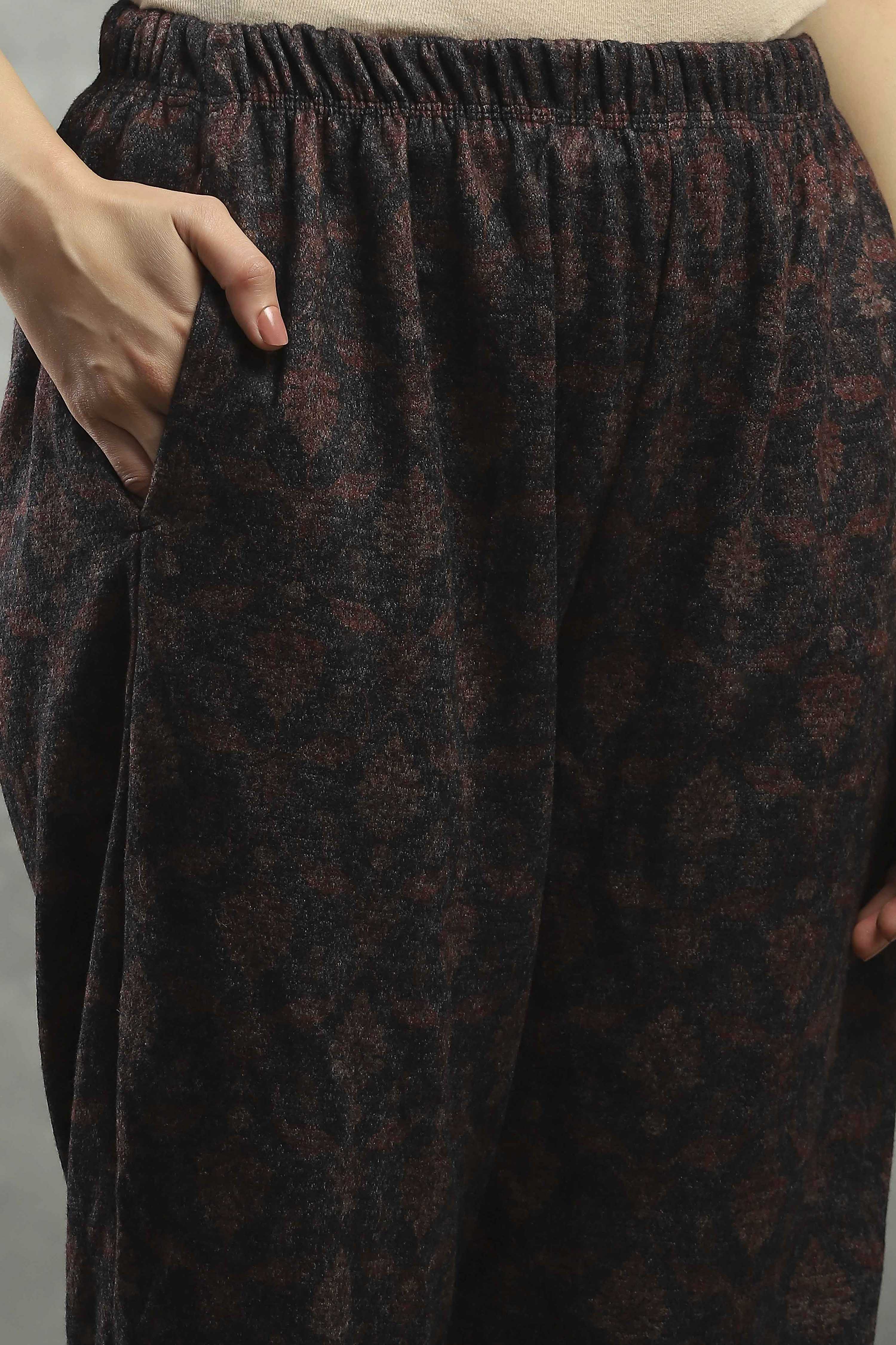 Black Polyester Printed Straight Suit Set image number 2