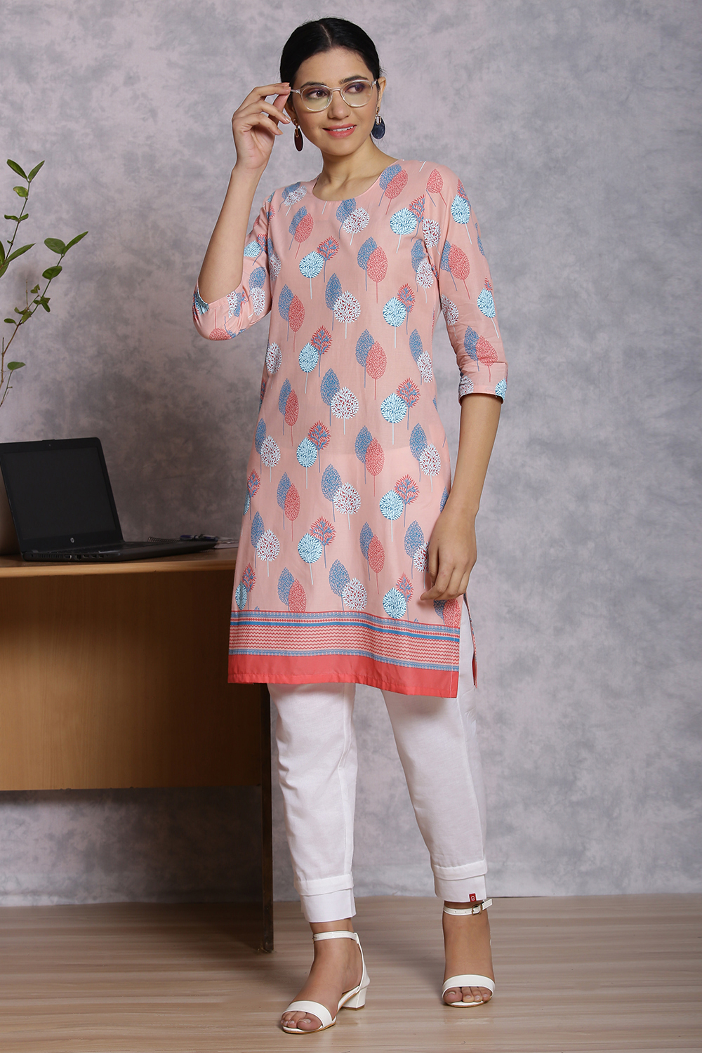 Orange Cotton And Cambric Straight Kurta image number 4