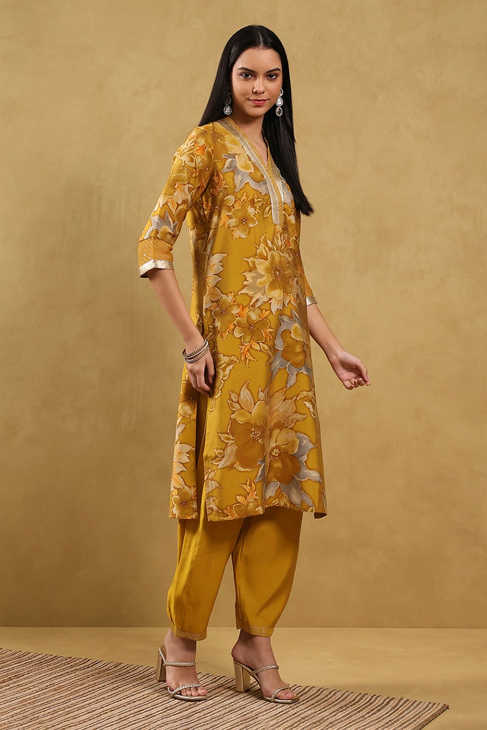 Mustard Viscose Blend Printed Straight Suit Set image number 5