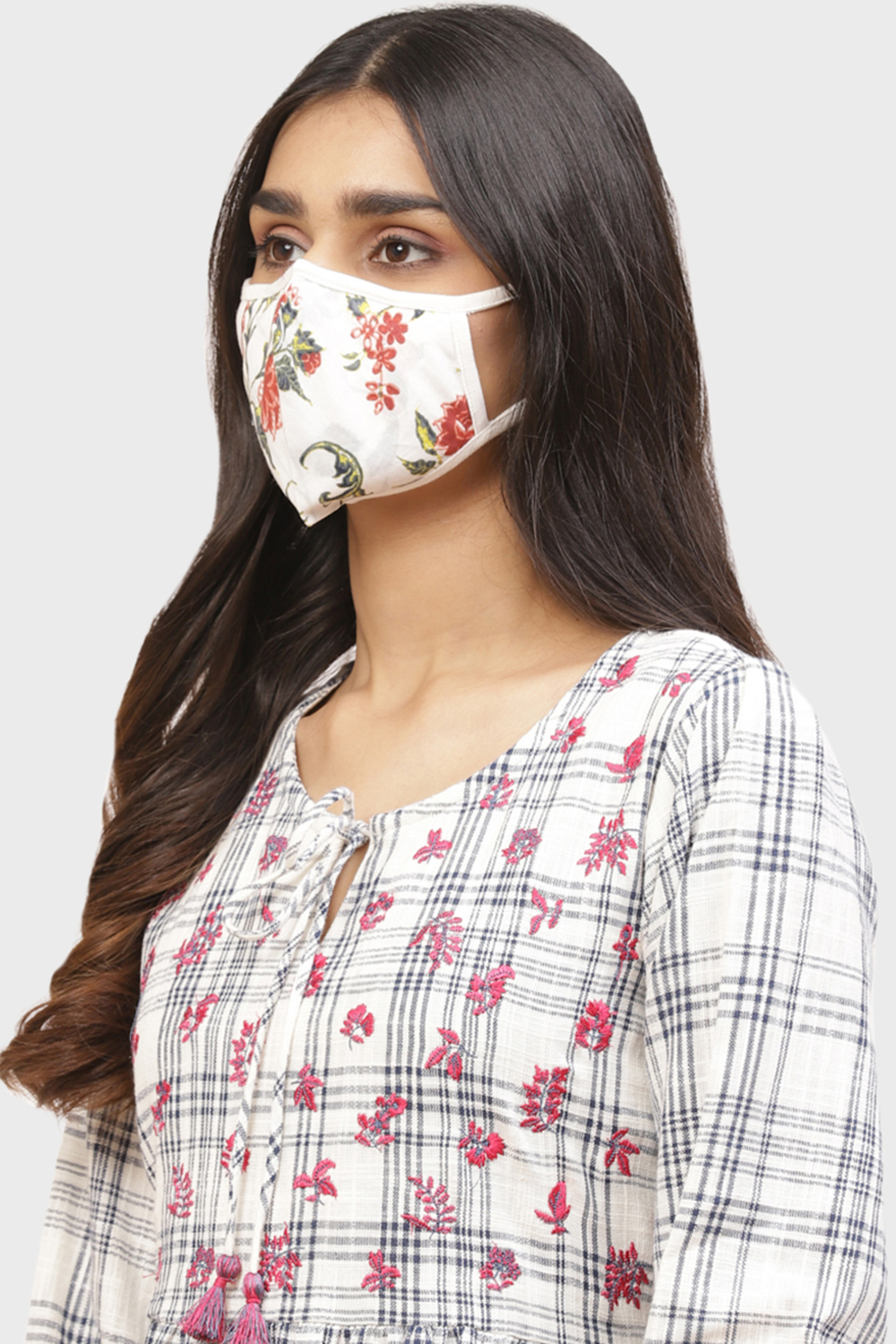 Off White Cotton Mask image number 1