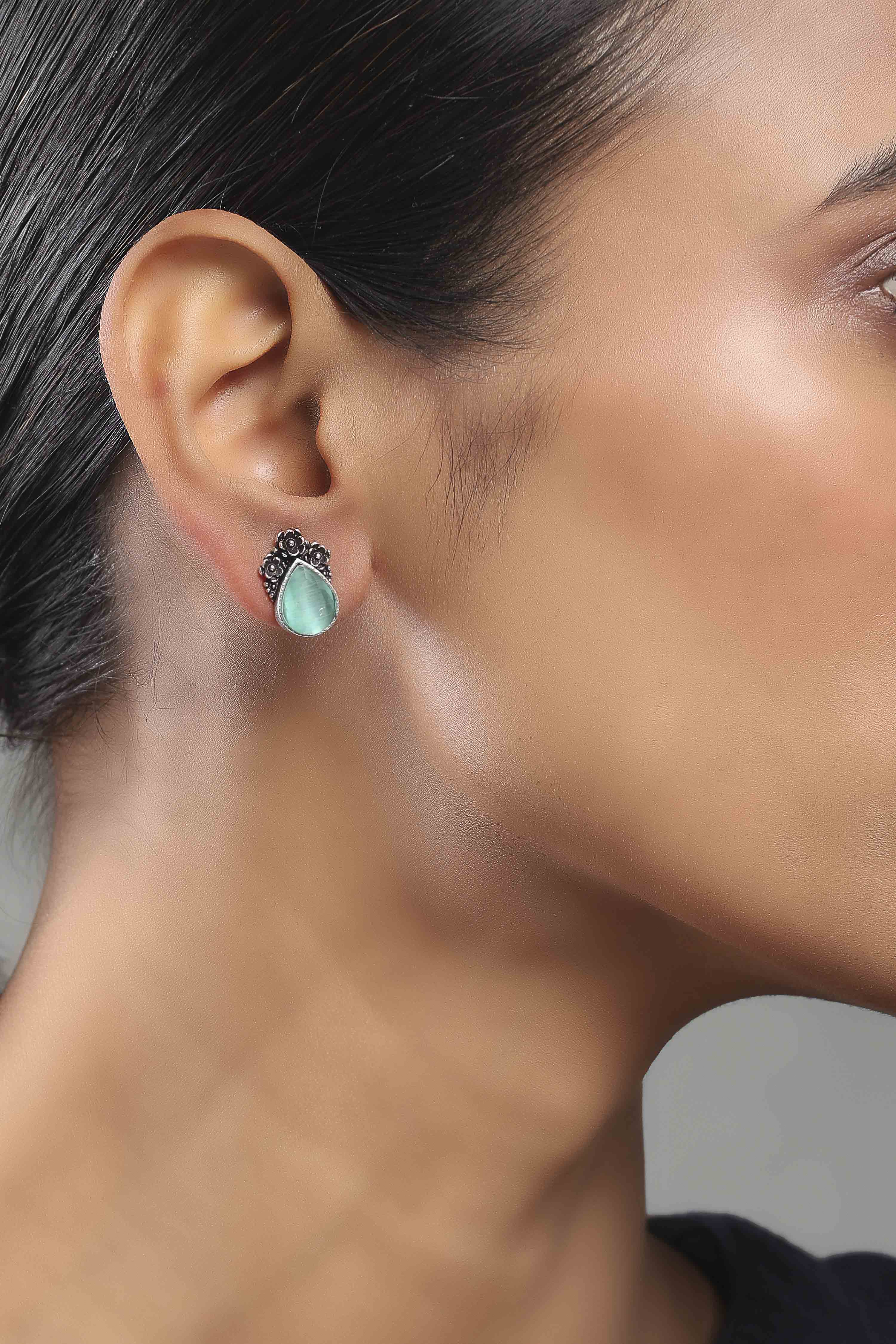 Mint Green Brass Studs image number 1