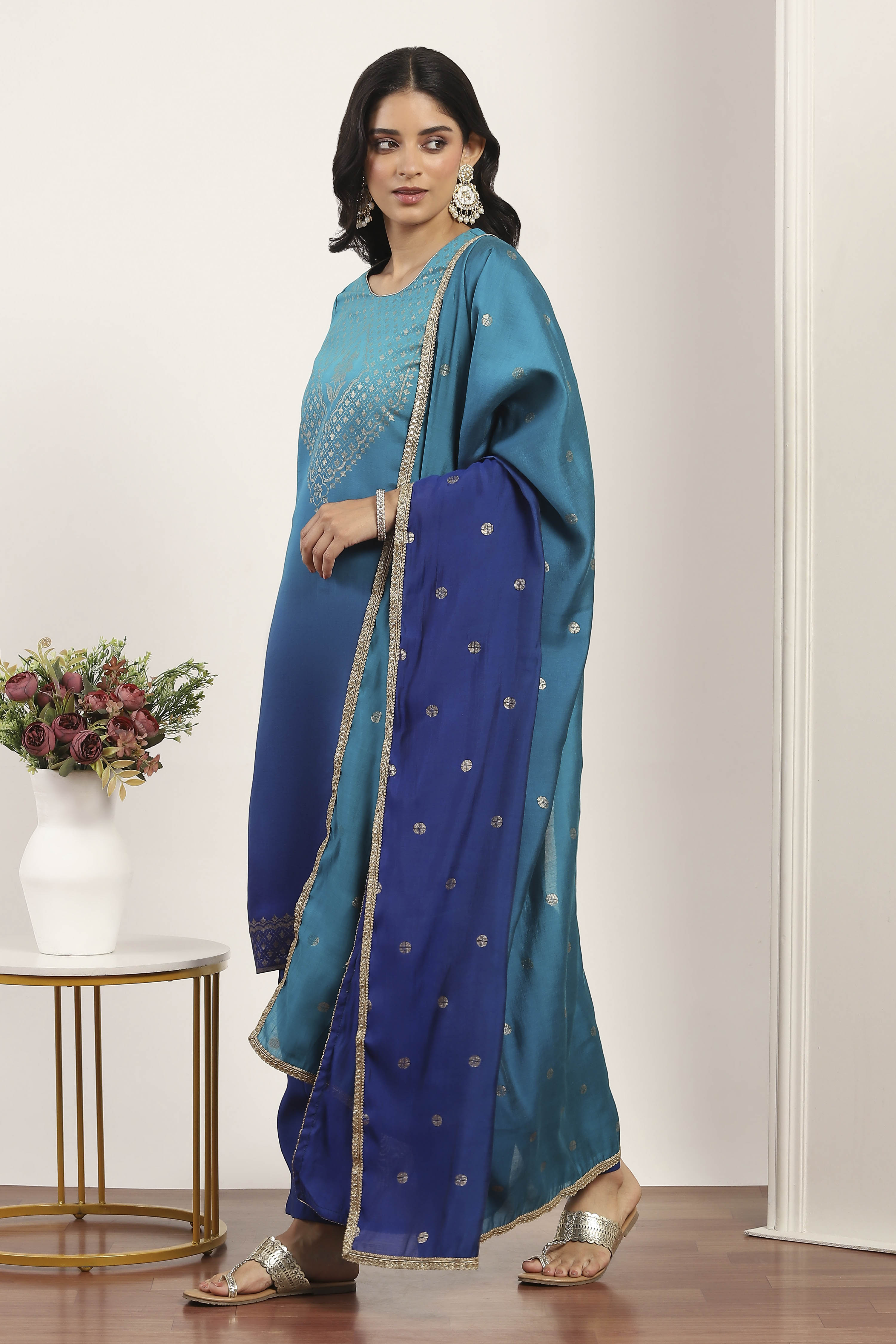 Blue Viscose Polyester Straight Suit Sets image number 3