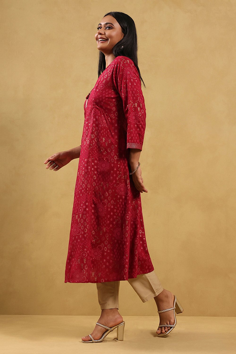 Blue Viscose Rayon Printed Kalidar Kurta image number 4