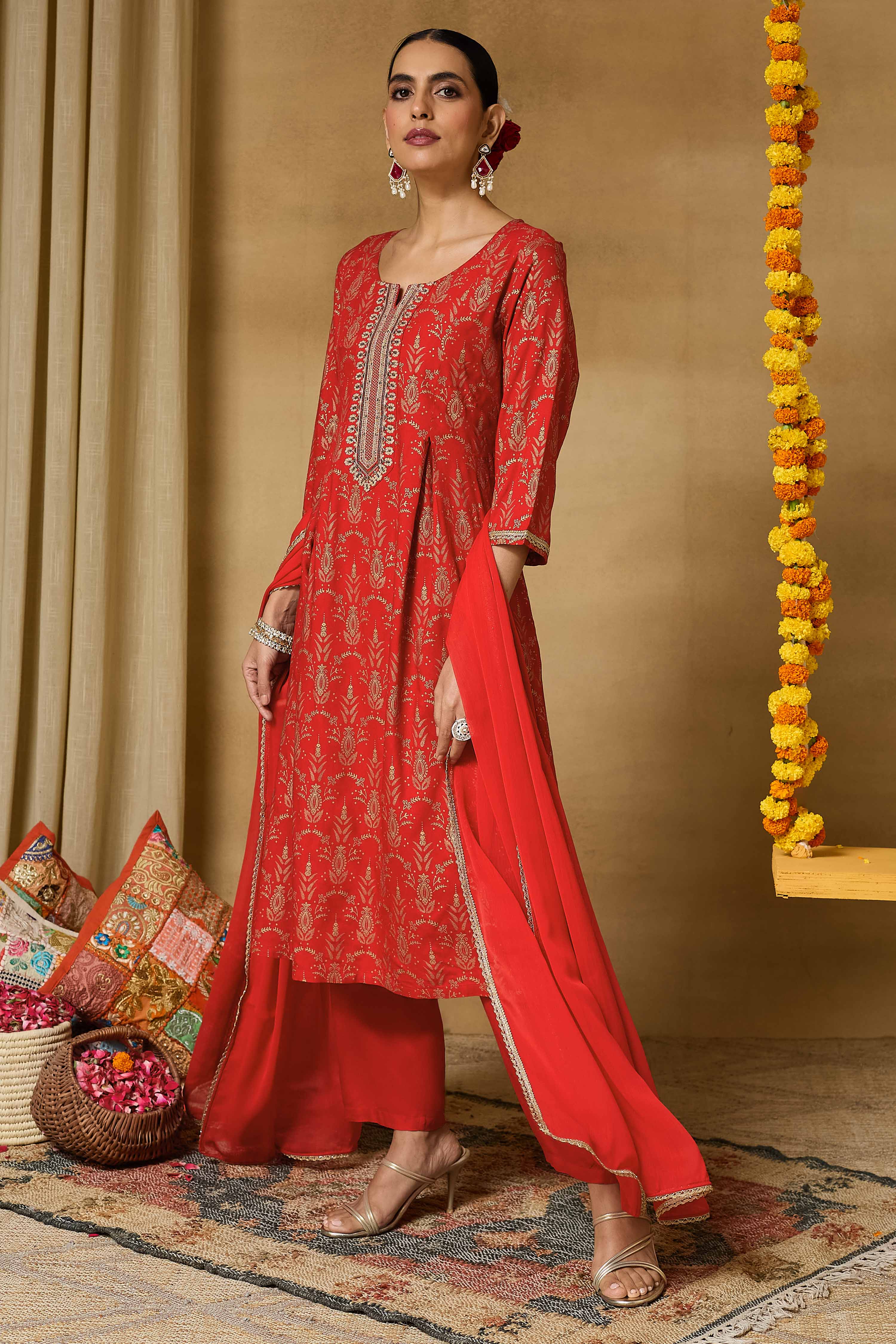 Red Viscose Rayon Straight Printed Suit Set image number 4