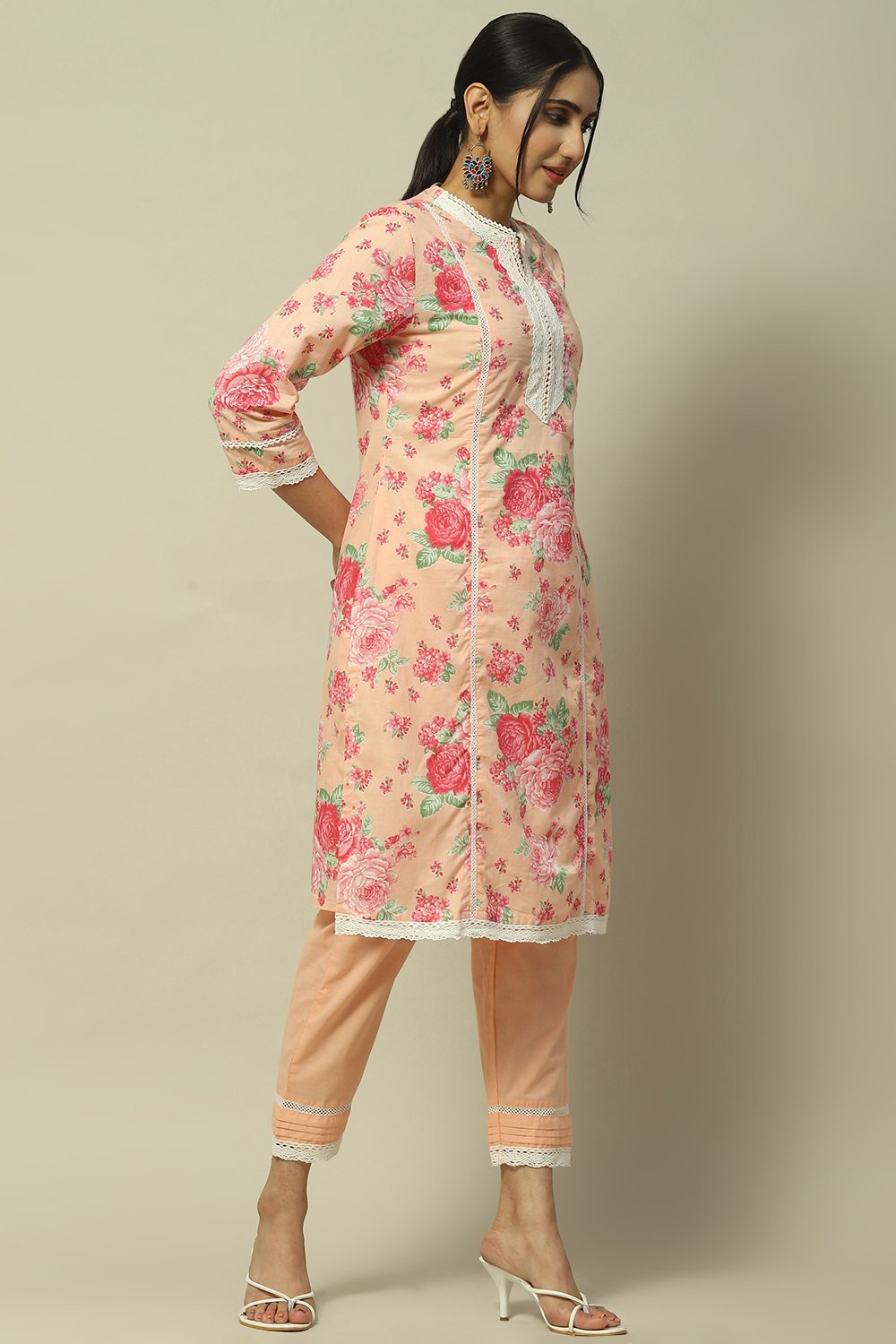 White Cambric Floral Printed Straight Kurta Set image number 5