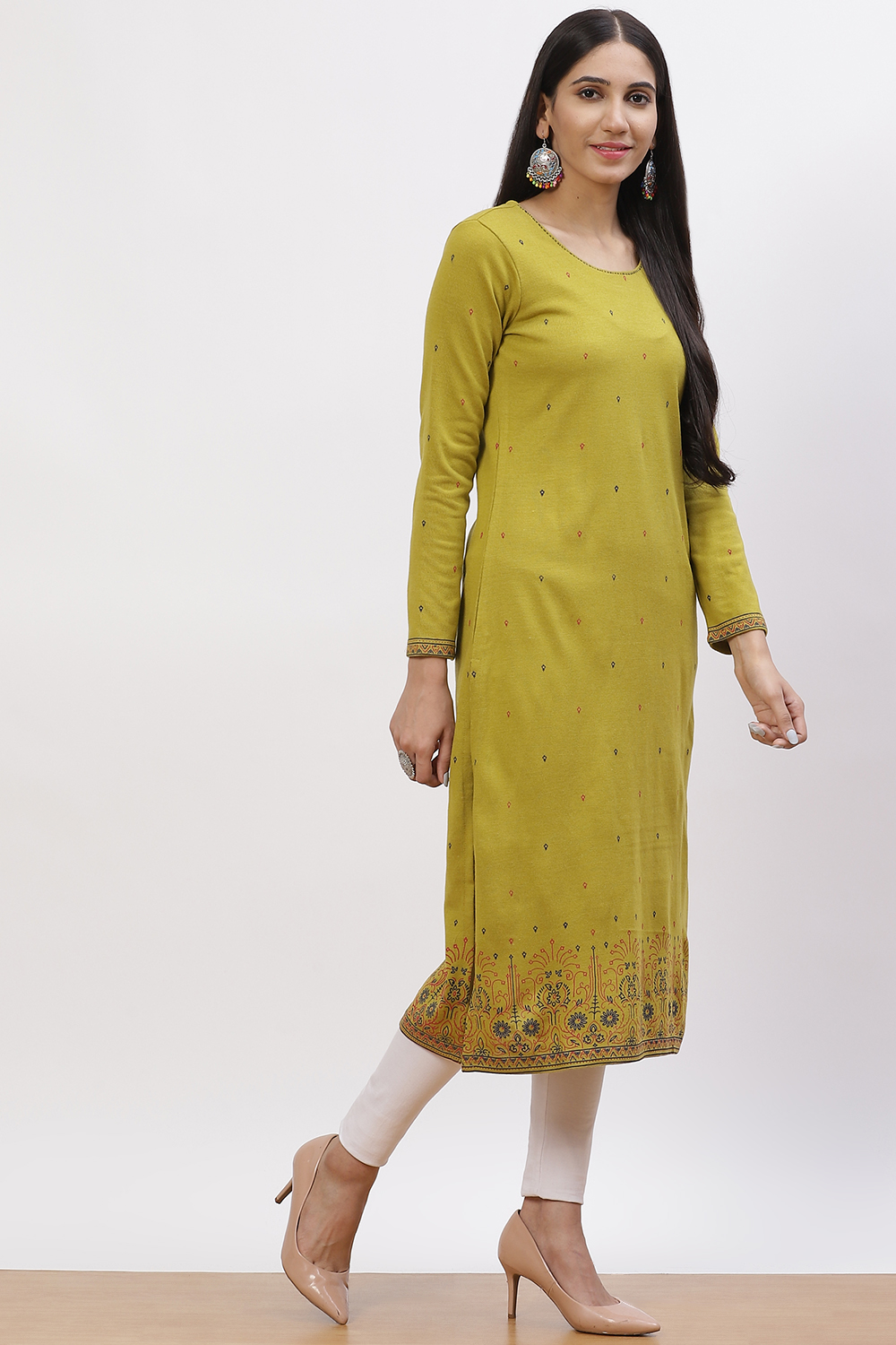 Olive Green Acrylic Straight Kurta image number 2