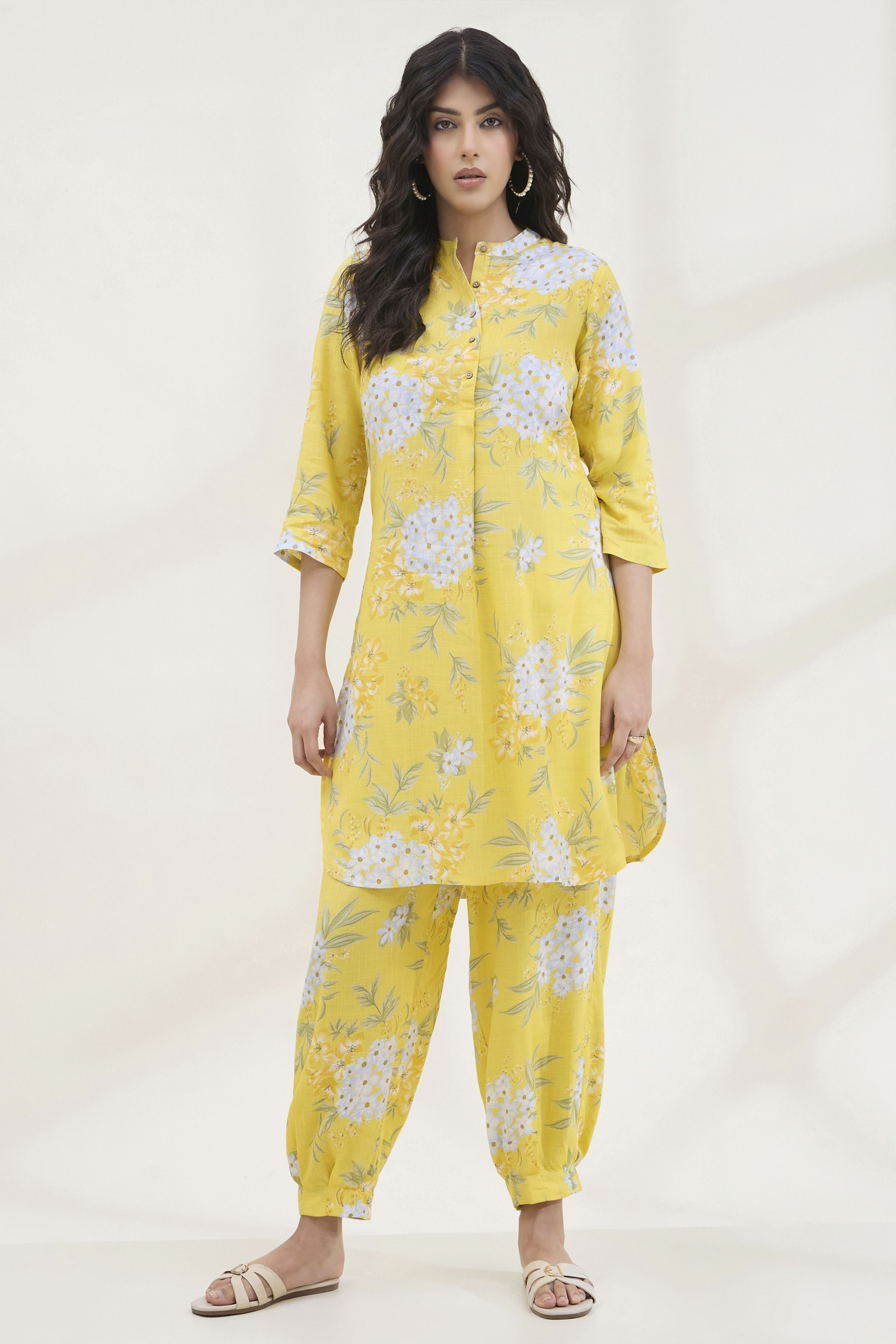 Yellow Viscose Rayon Straight Printed  image number 6