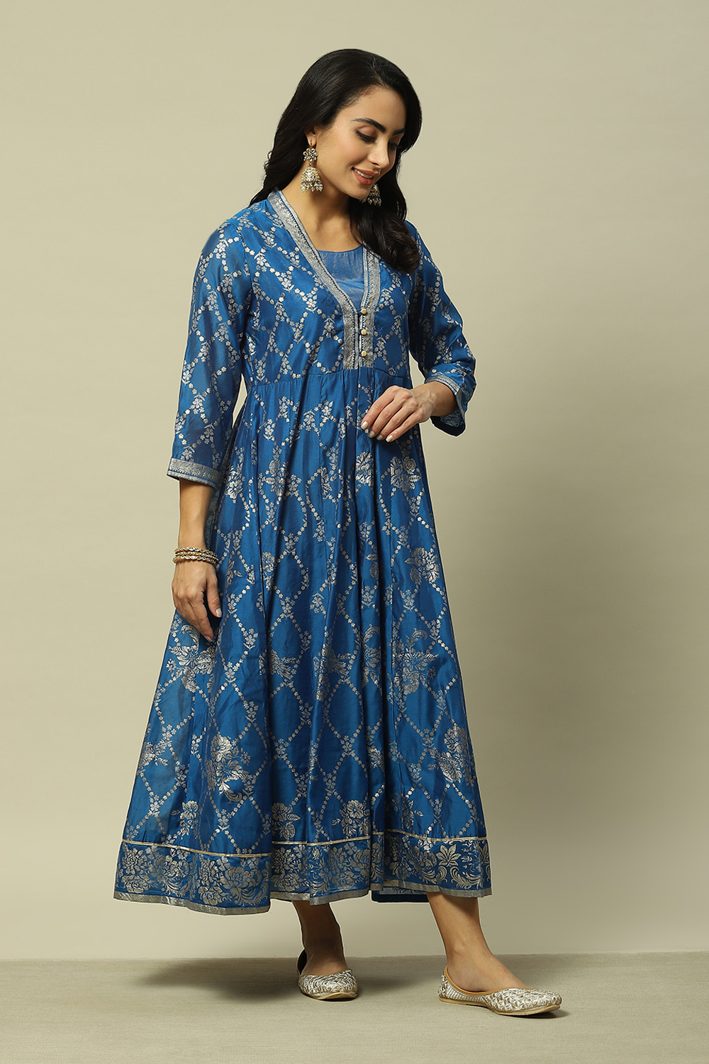 Blue Viscose Asymmetric Printed Dress image number 4