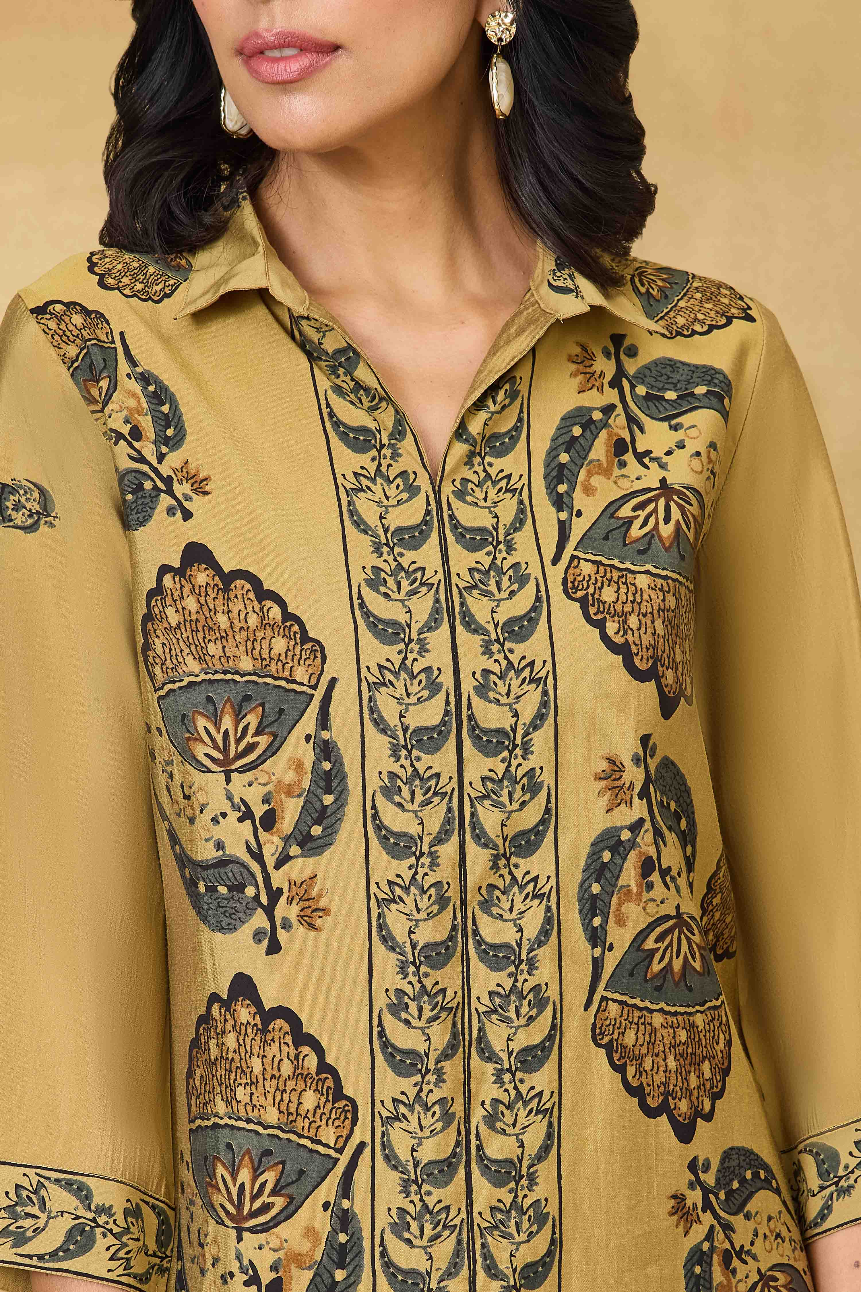 Beige Viscose Blend Straight Printed Top image number 1