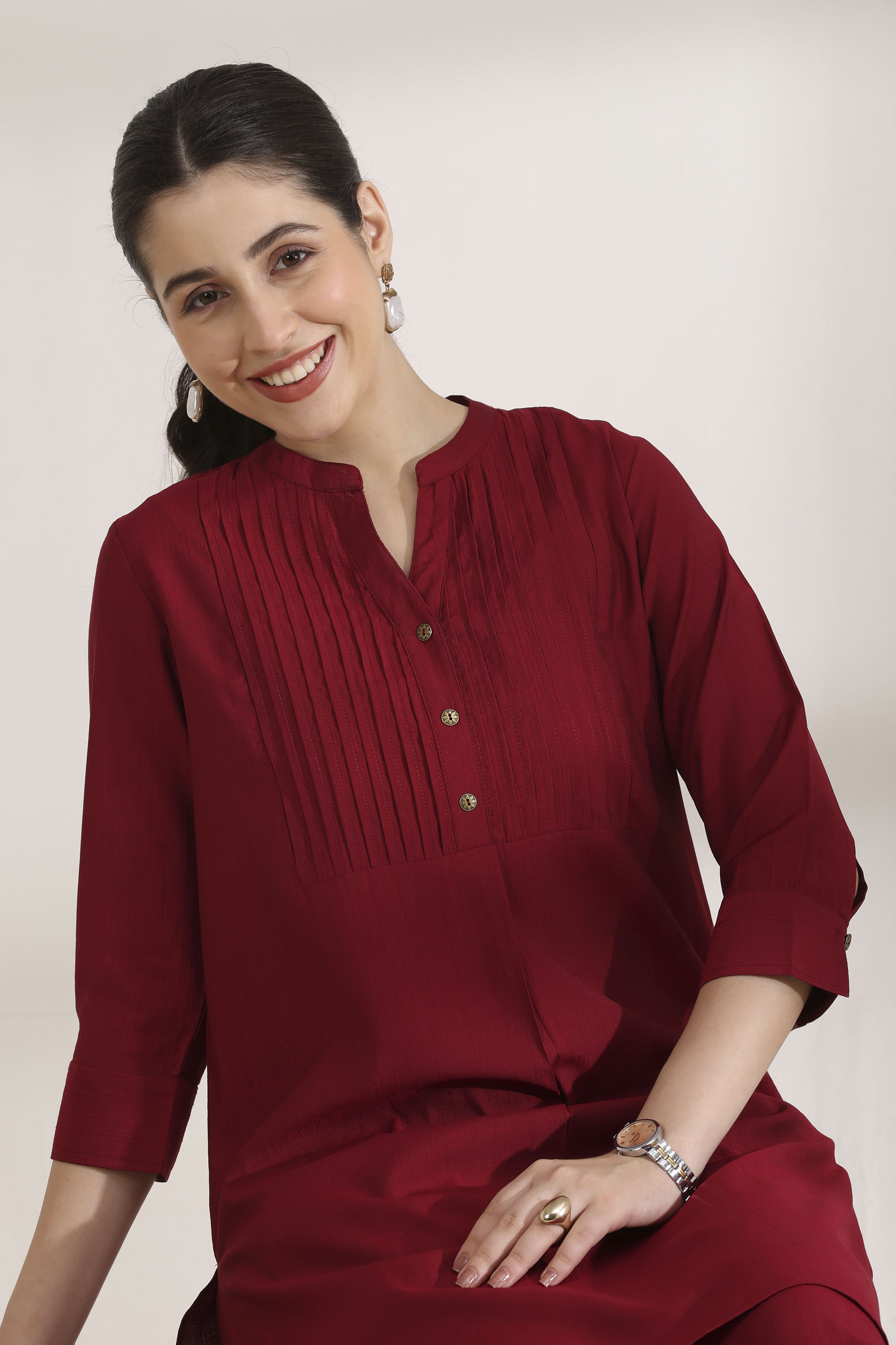 Red Viscose Blend Solid Straight Kurta Set image number 1