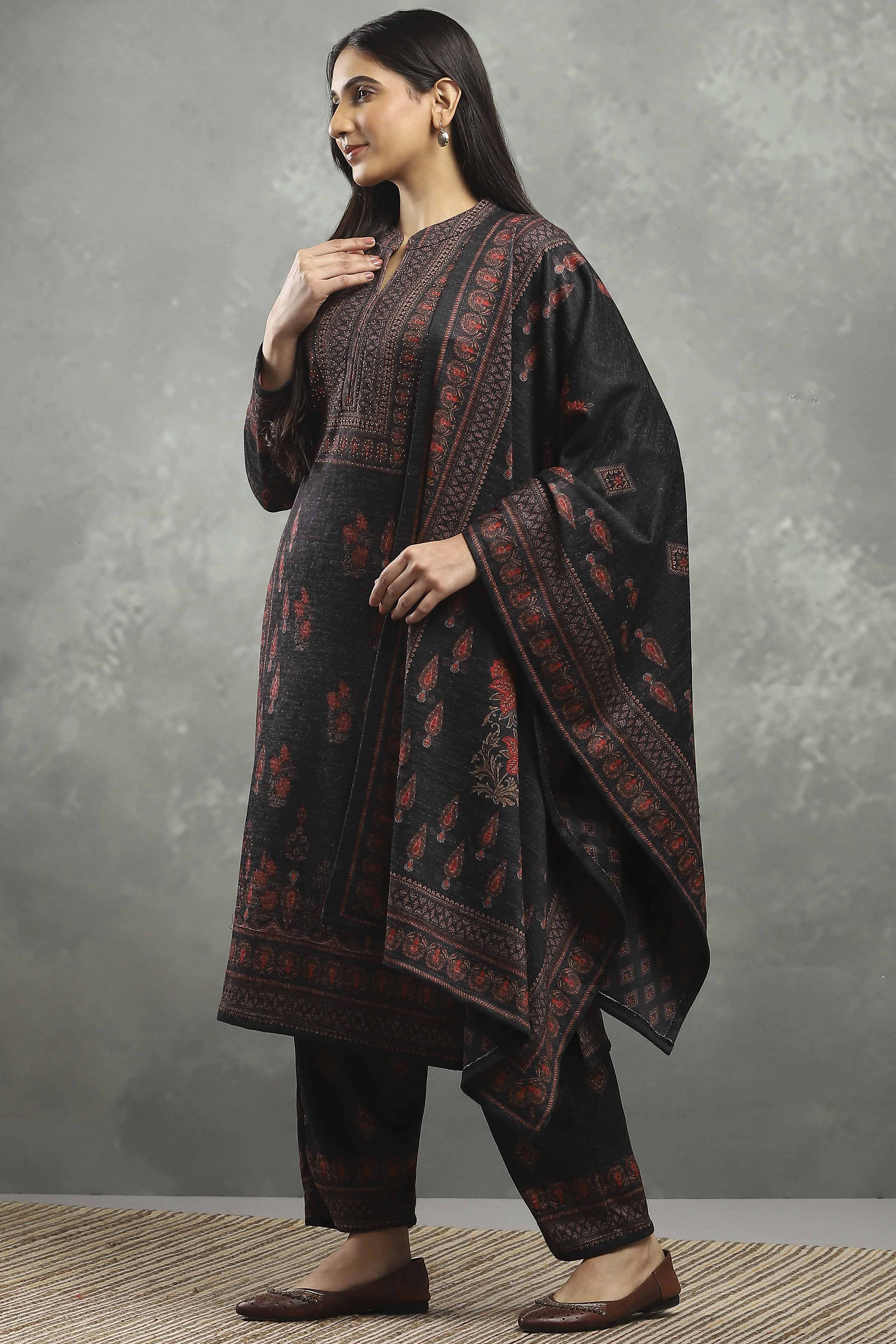 Black Polyester Printed Straight Suit Set image number 3