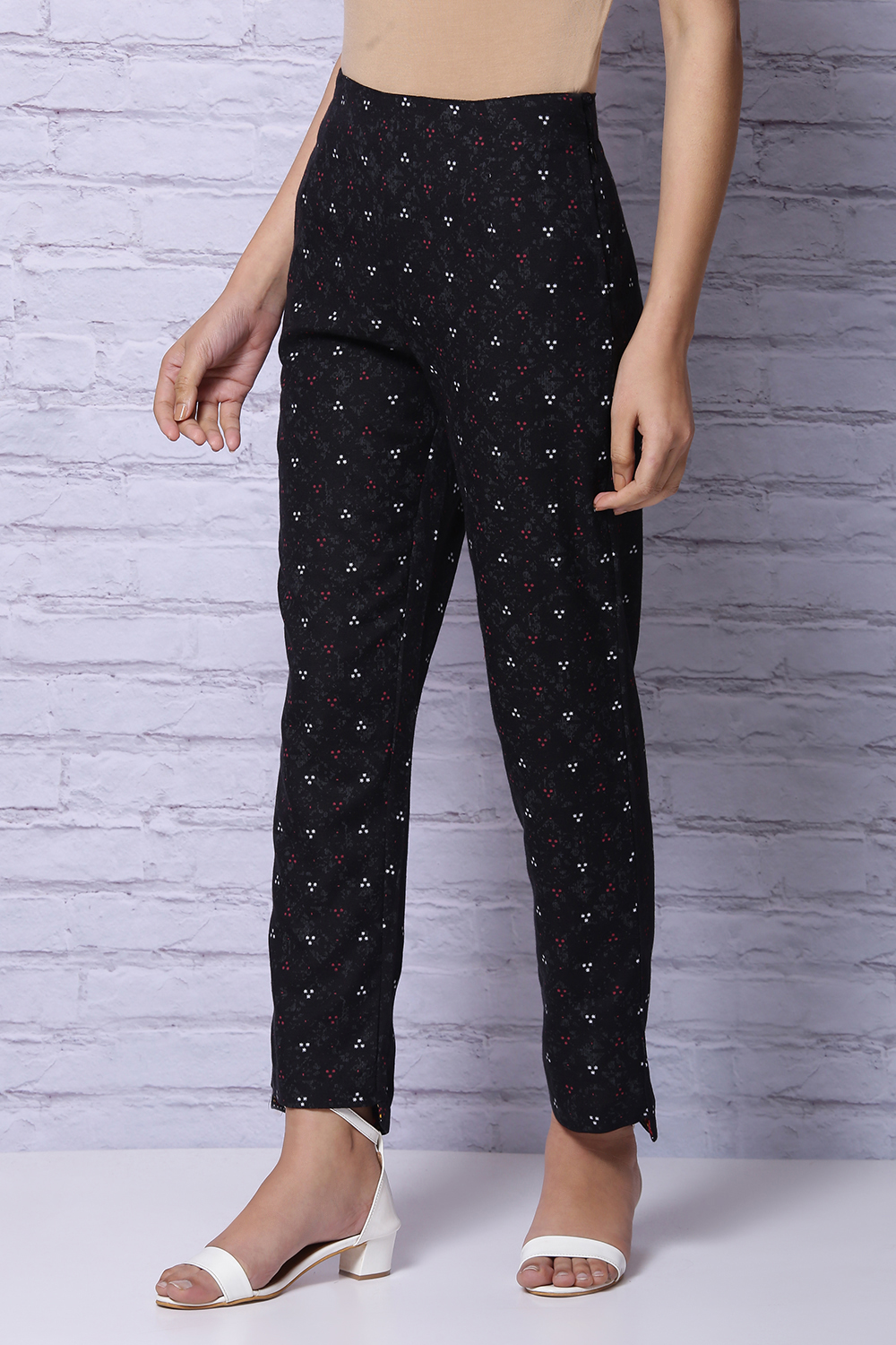 Black Viscose Straight Pants image number 2