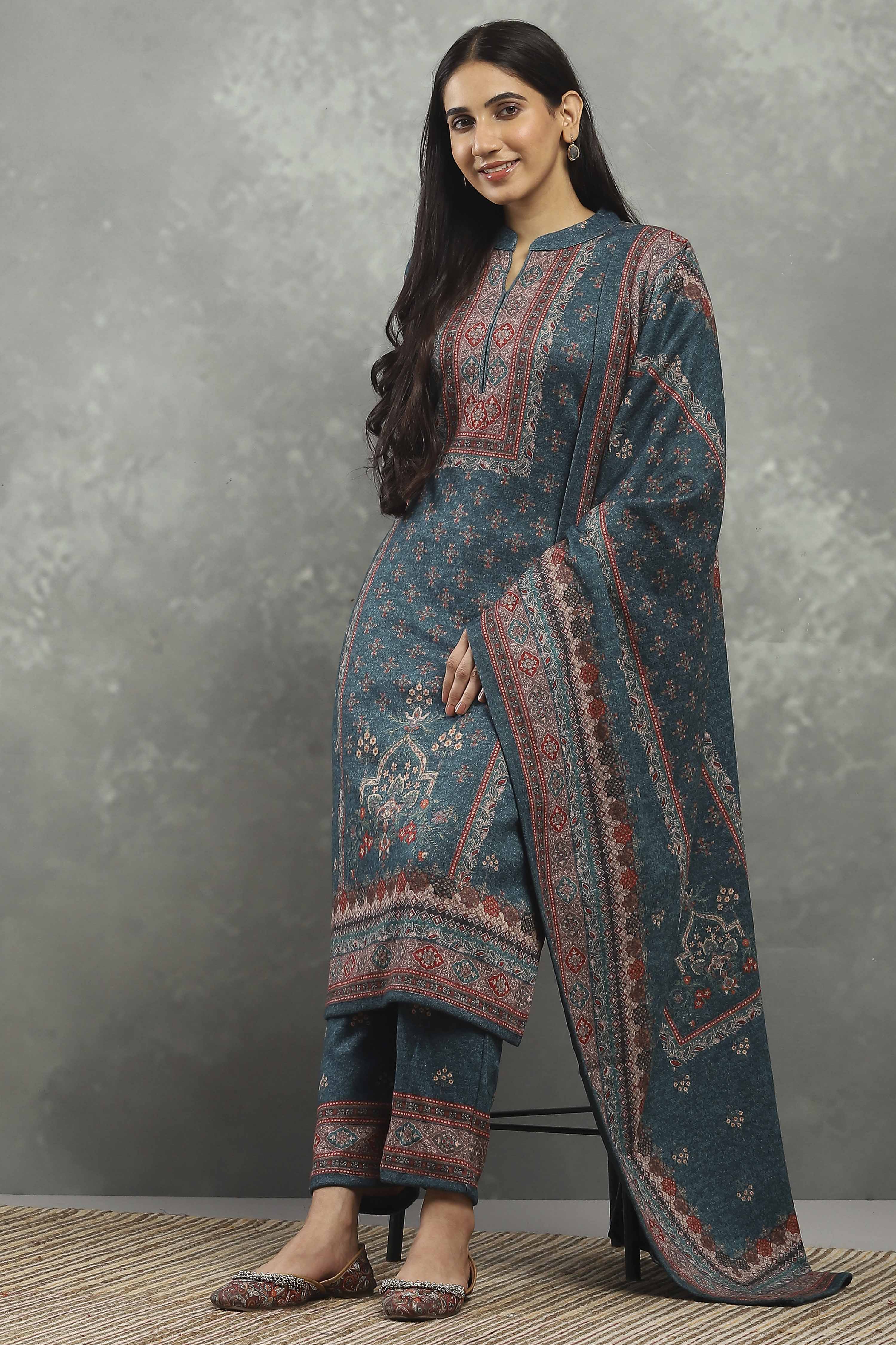 Green Polyester Printed Straight Suit Set image number 0