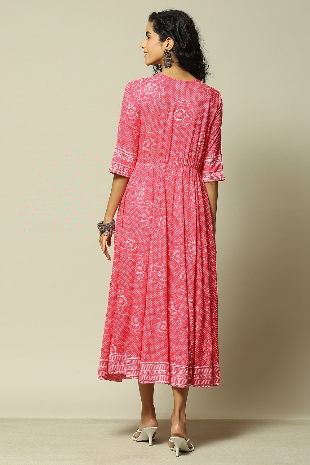 Pink LIVA Straight Printed Kurta image number 3