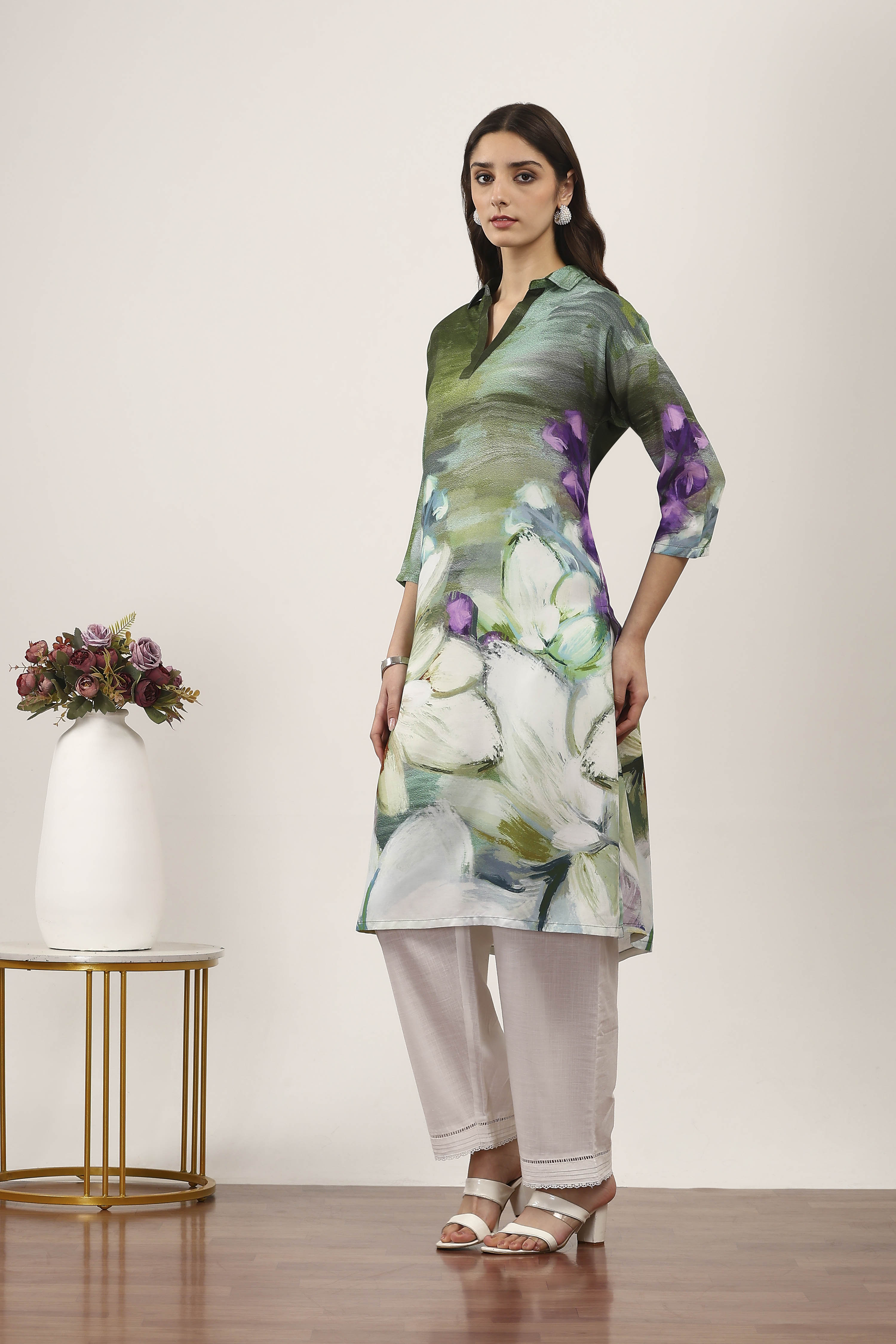 Green Rayon Straight Kurtas image number 2