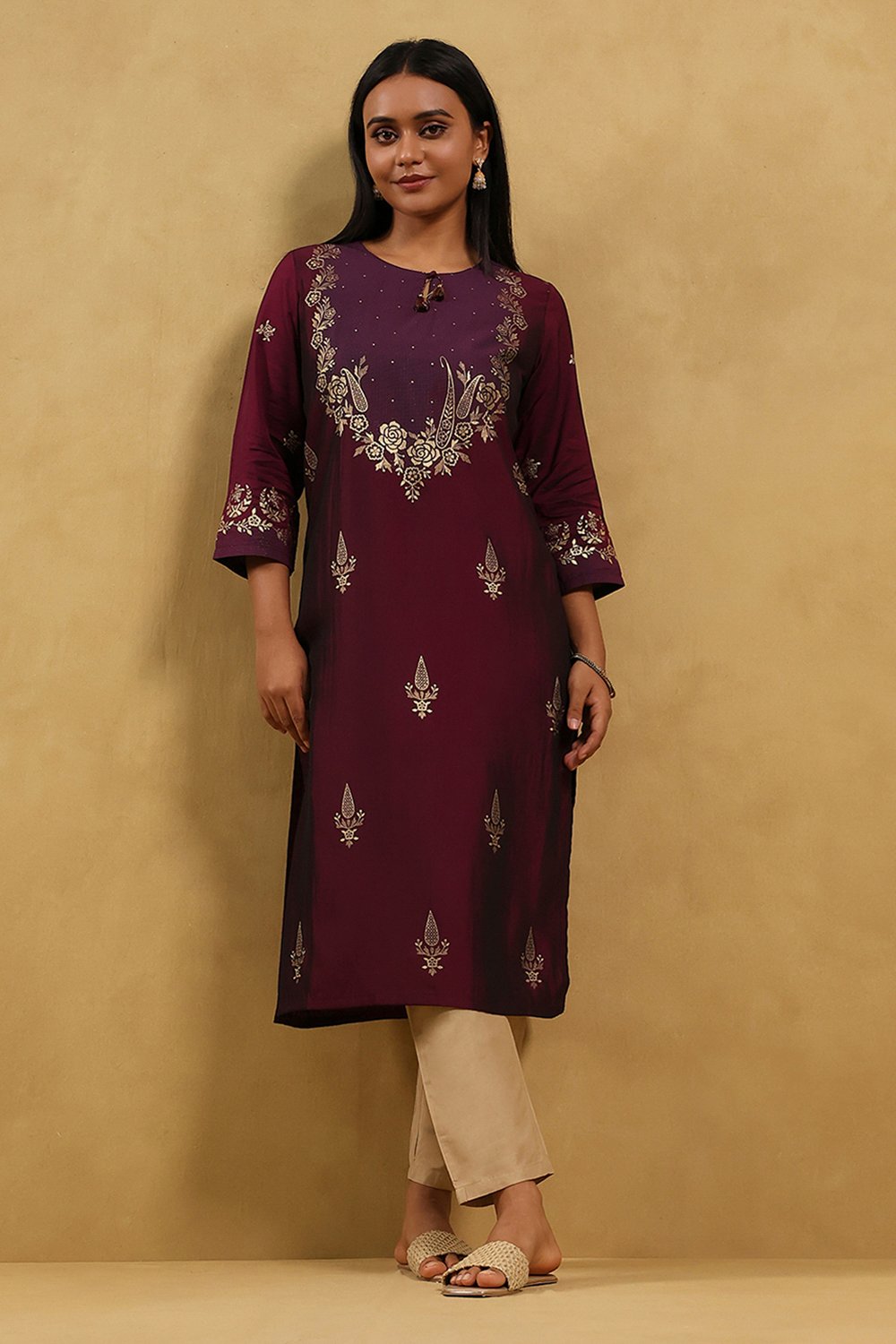 Wine Polyester Blend Printed Straight Kurta image number 0
