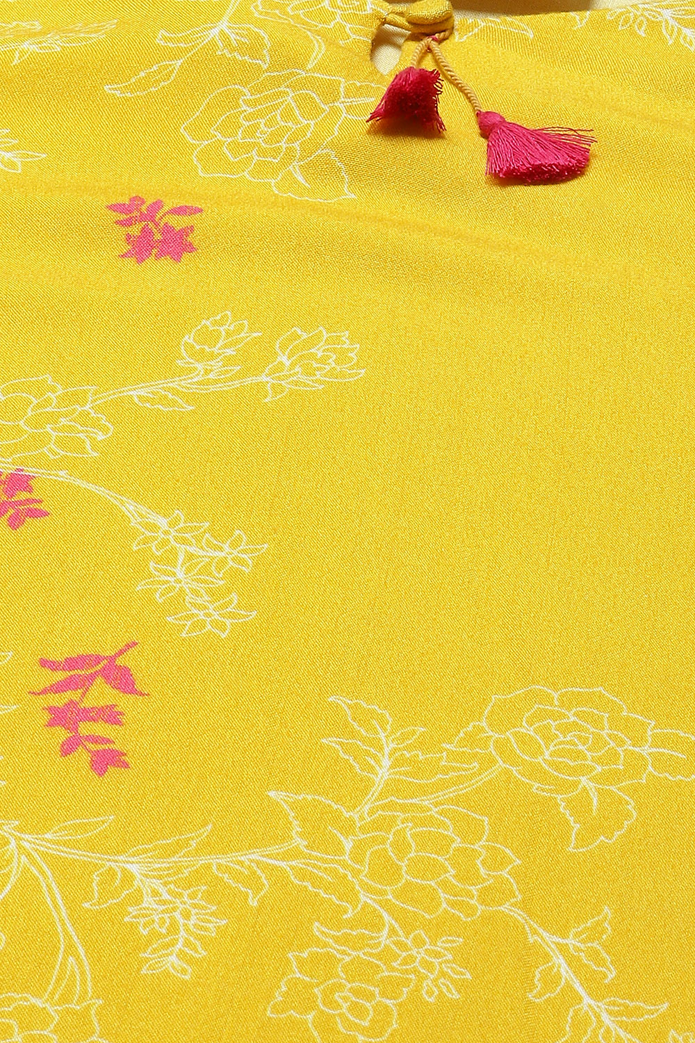 Yellow LIVA Straight  Kurta Pants Set image number 1