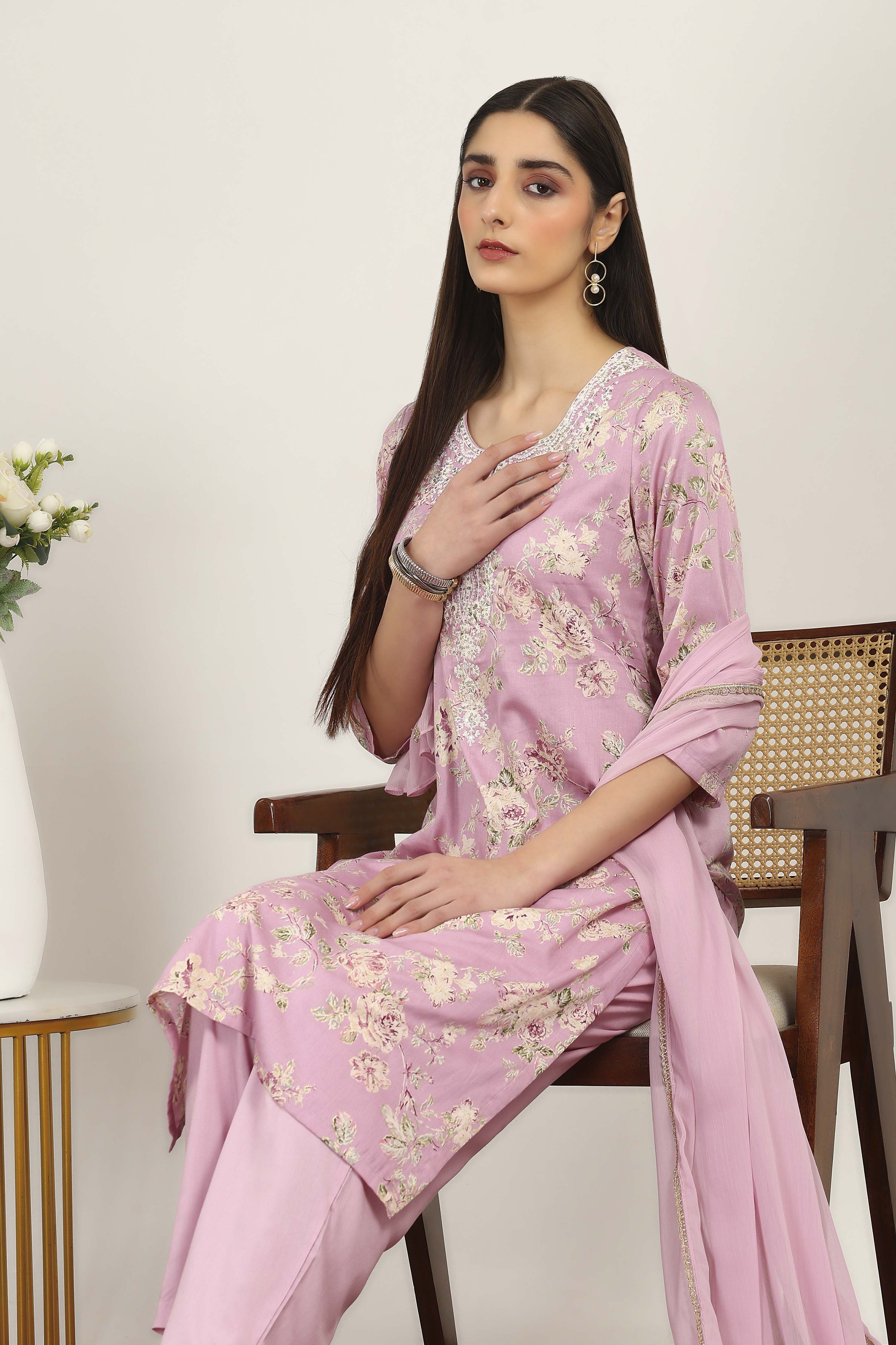 Green Cotton Straight Suit Sets image number 6