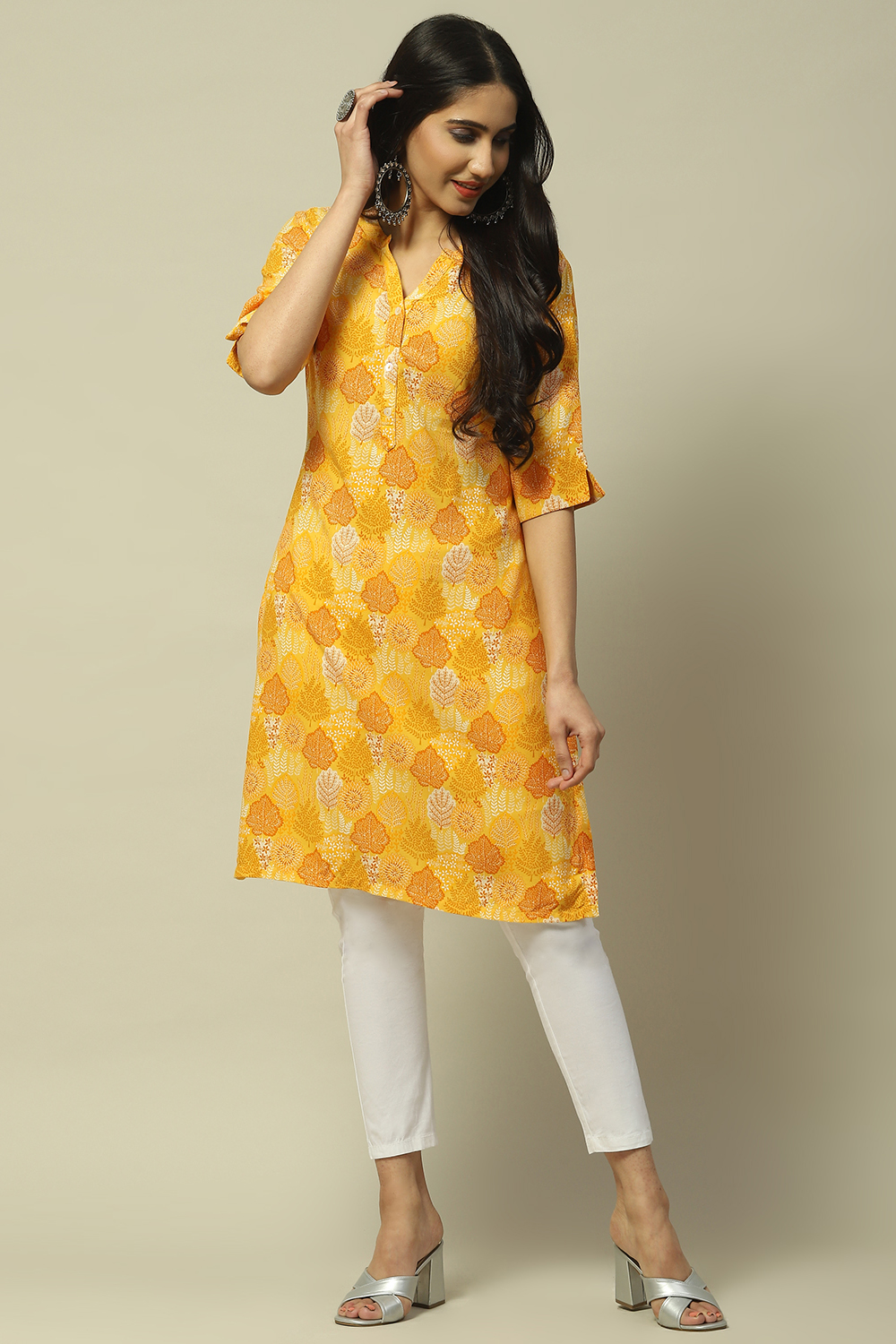 Yellow Rayon Staight Kurta image number 0