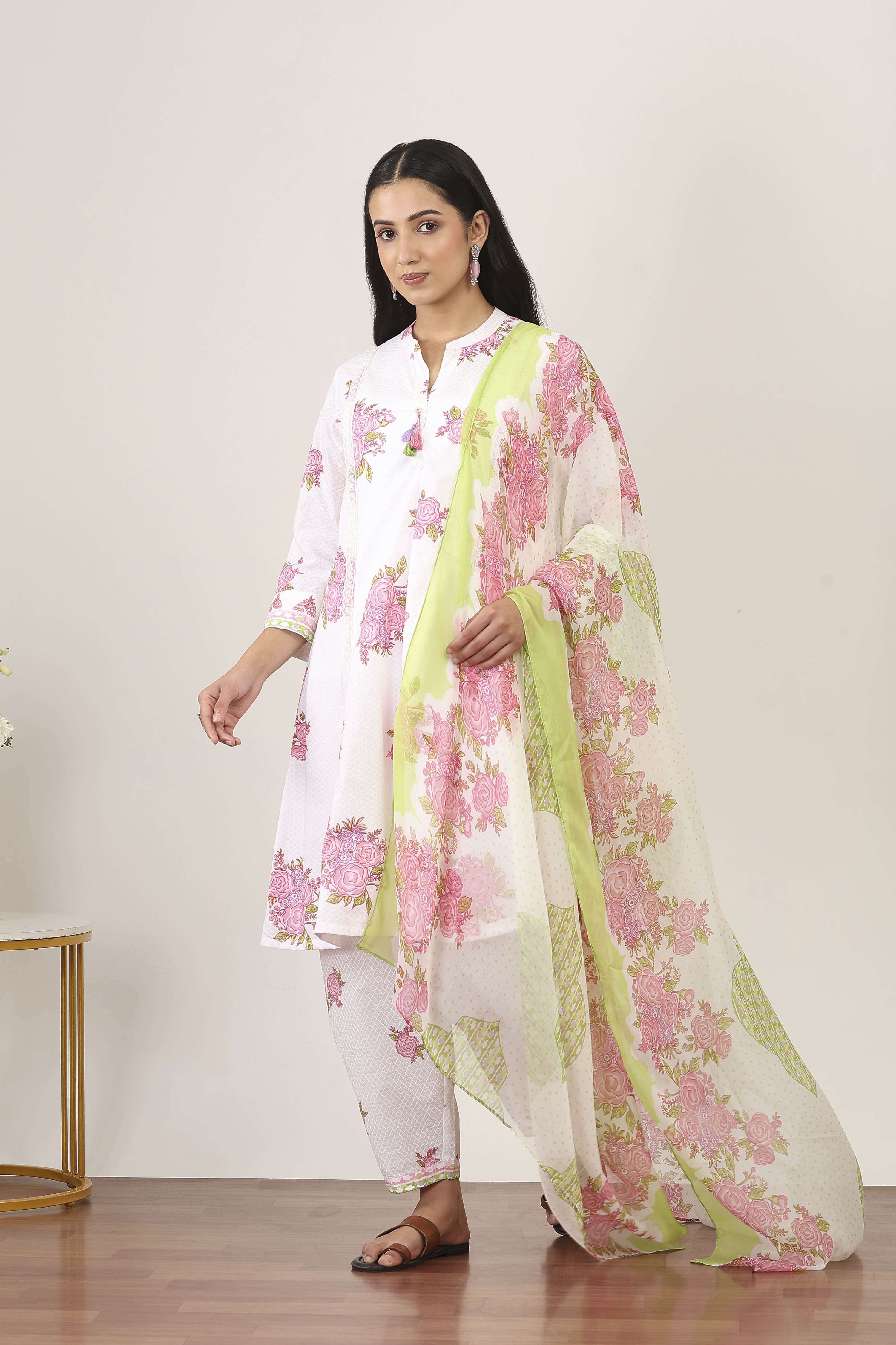 White Cotton A-Line Suit Sets image number 3