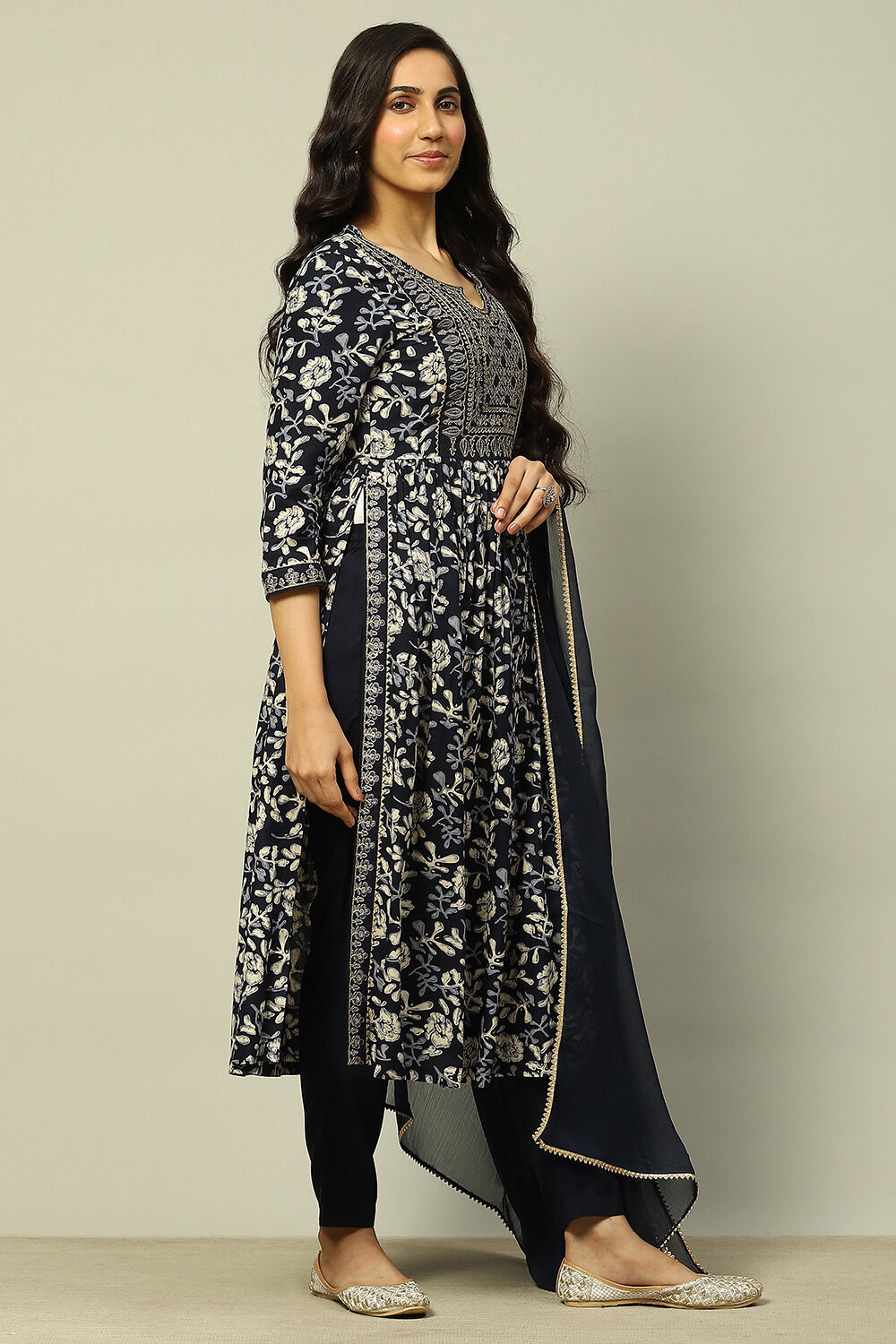 Indigo Viscose Rayon Gathered Set image number 5