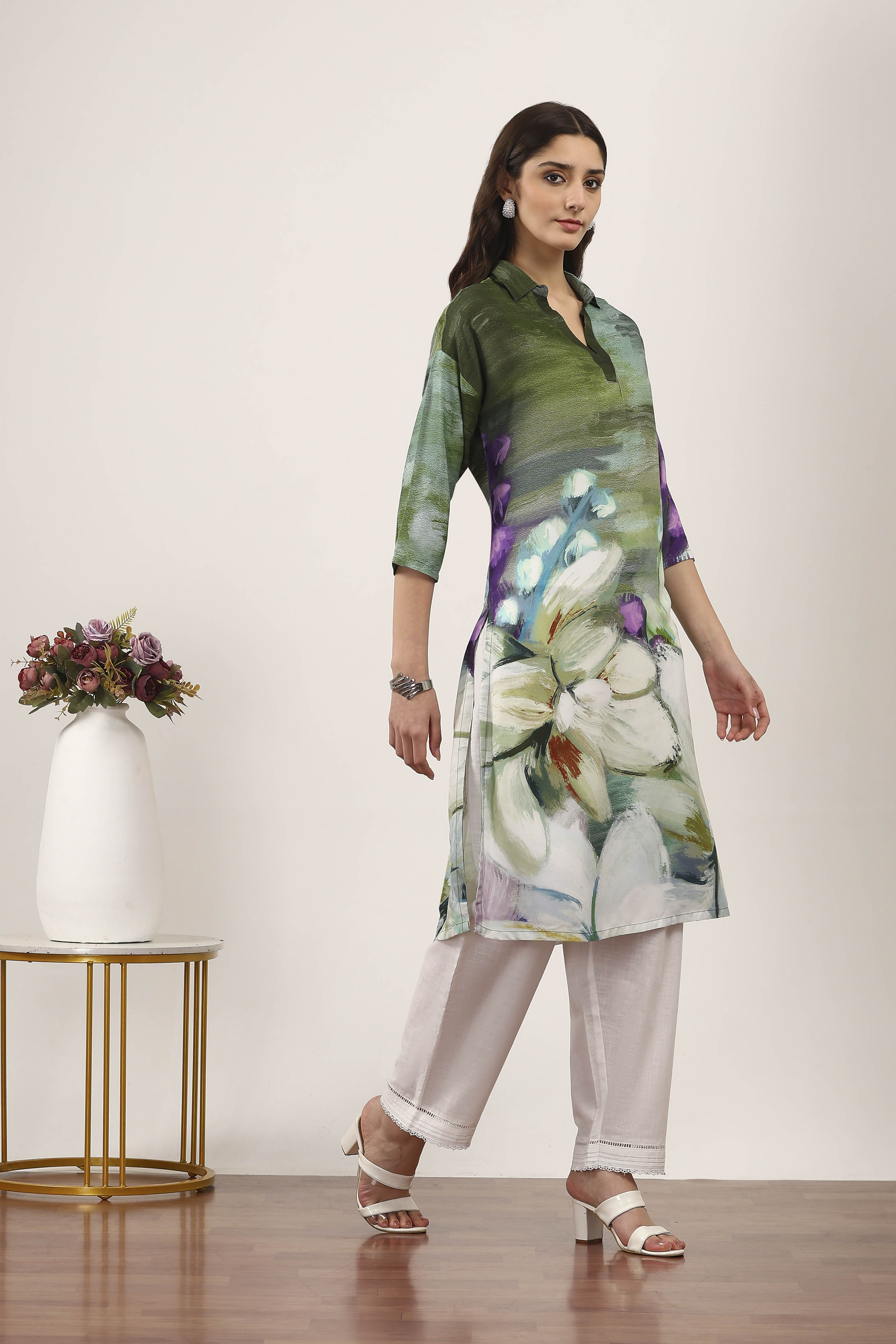 Green Rayon Straight Kurtas image number 4