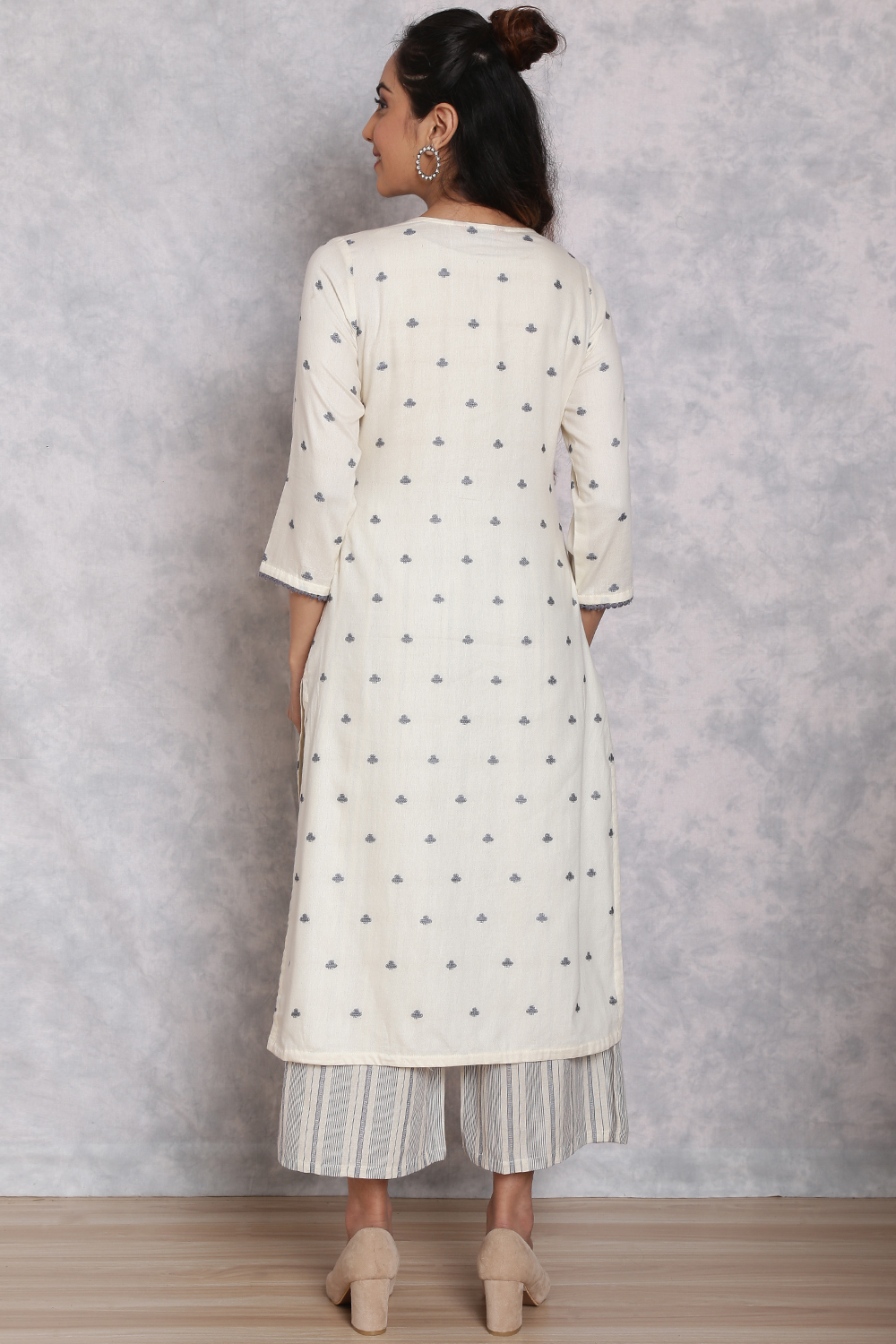 Ecru Cotton Straight Suit Set image number 7