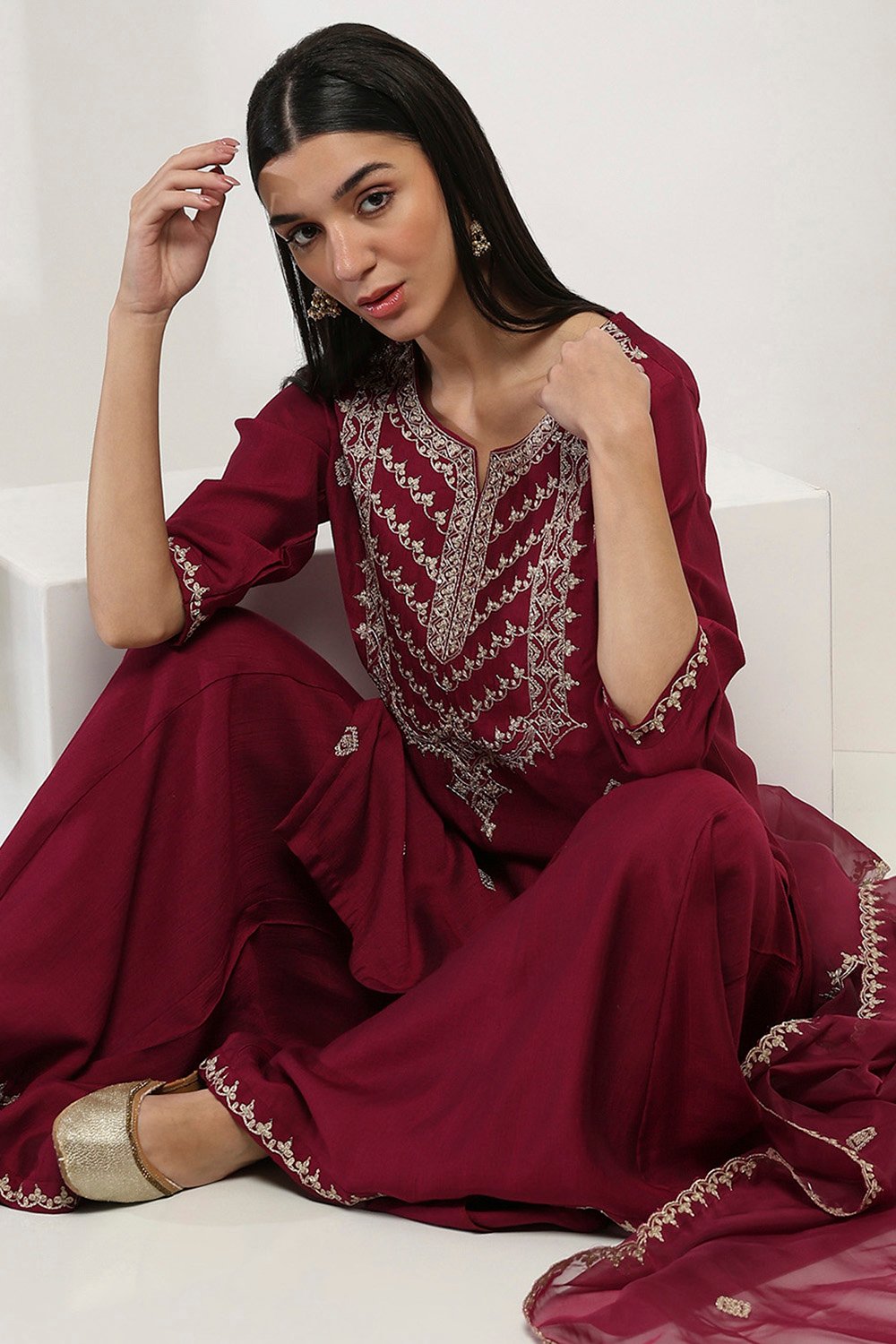 Wine Viscose Blend Straight SET image number 0