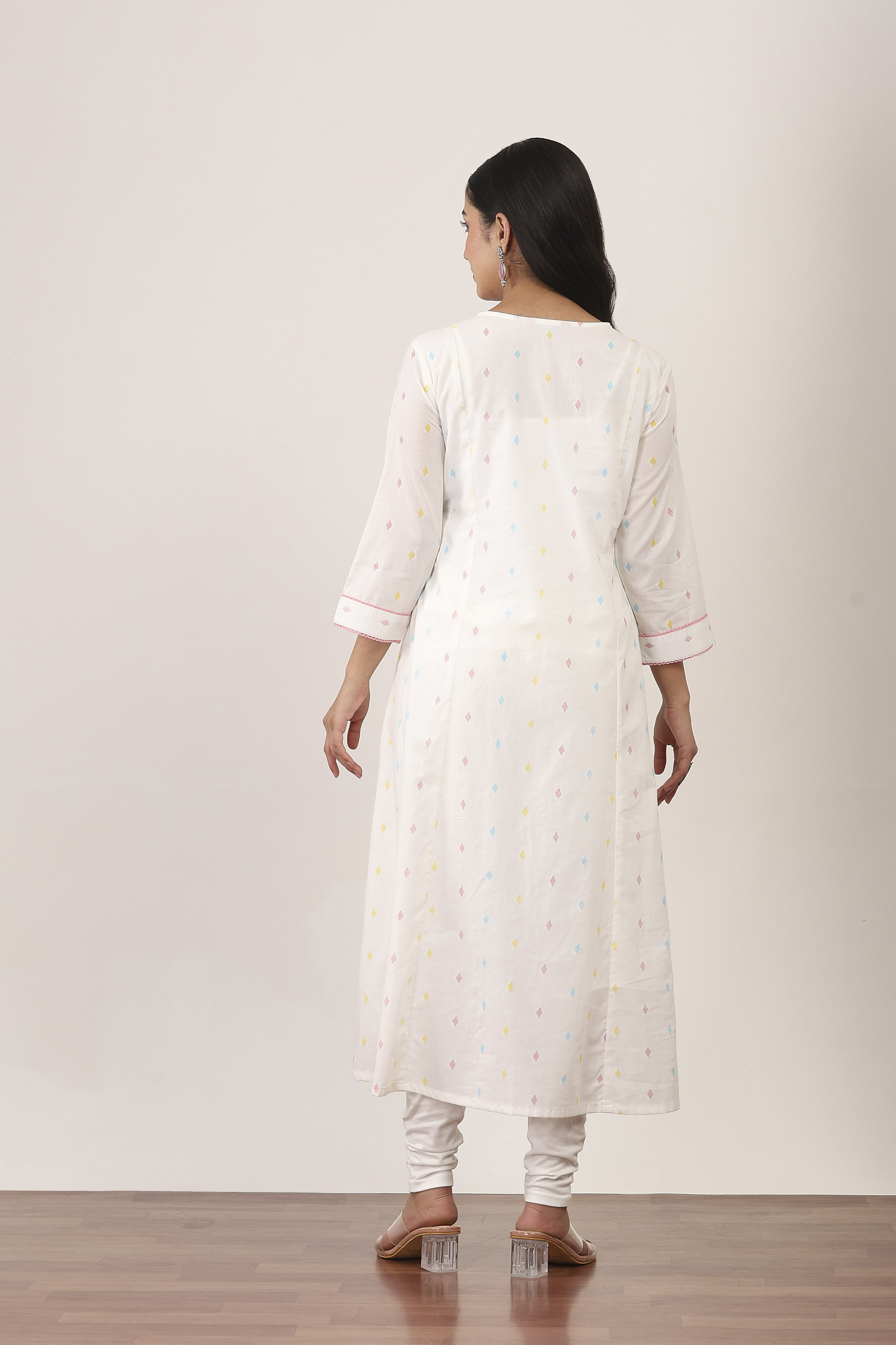 White Cotton Lehenga Sets image number 4