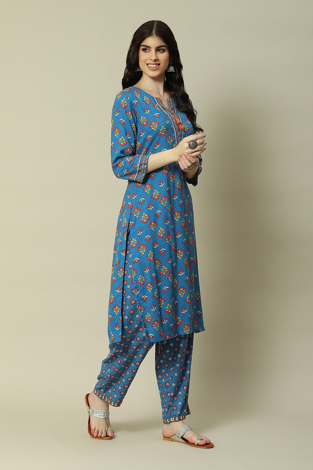 Ecru LIVA Straight Printed Kurta Palazzo Suit Set image number 5