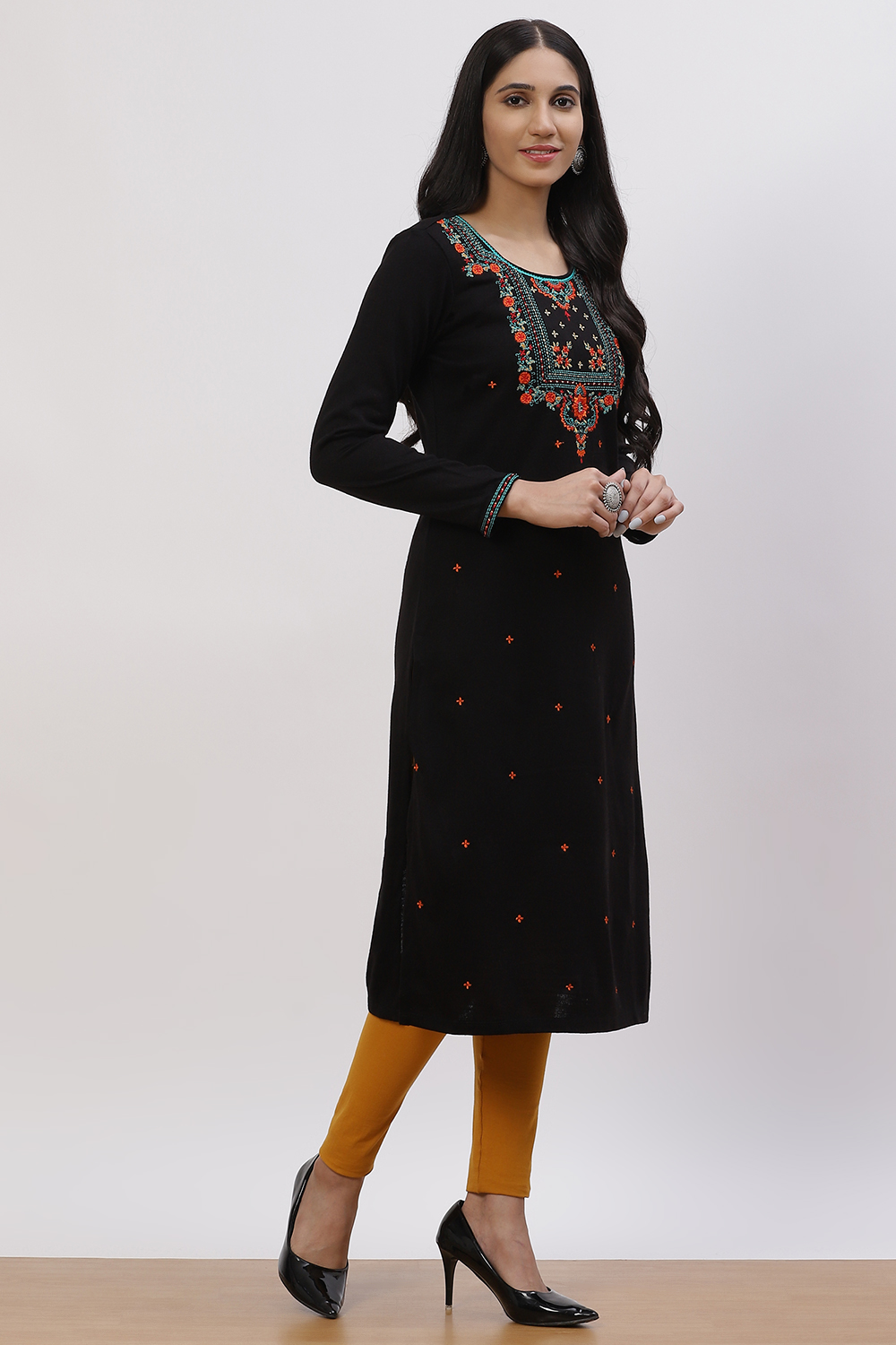 Black Acrylic Straight Kurta image number 3