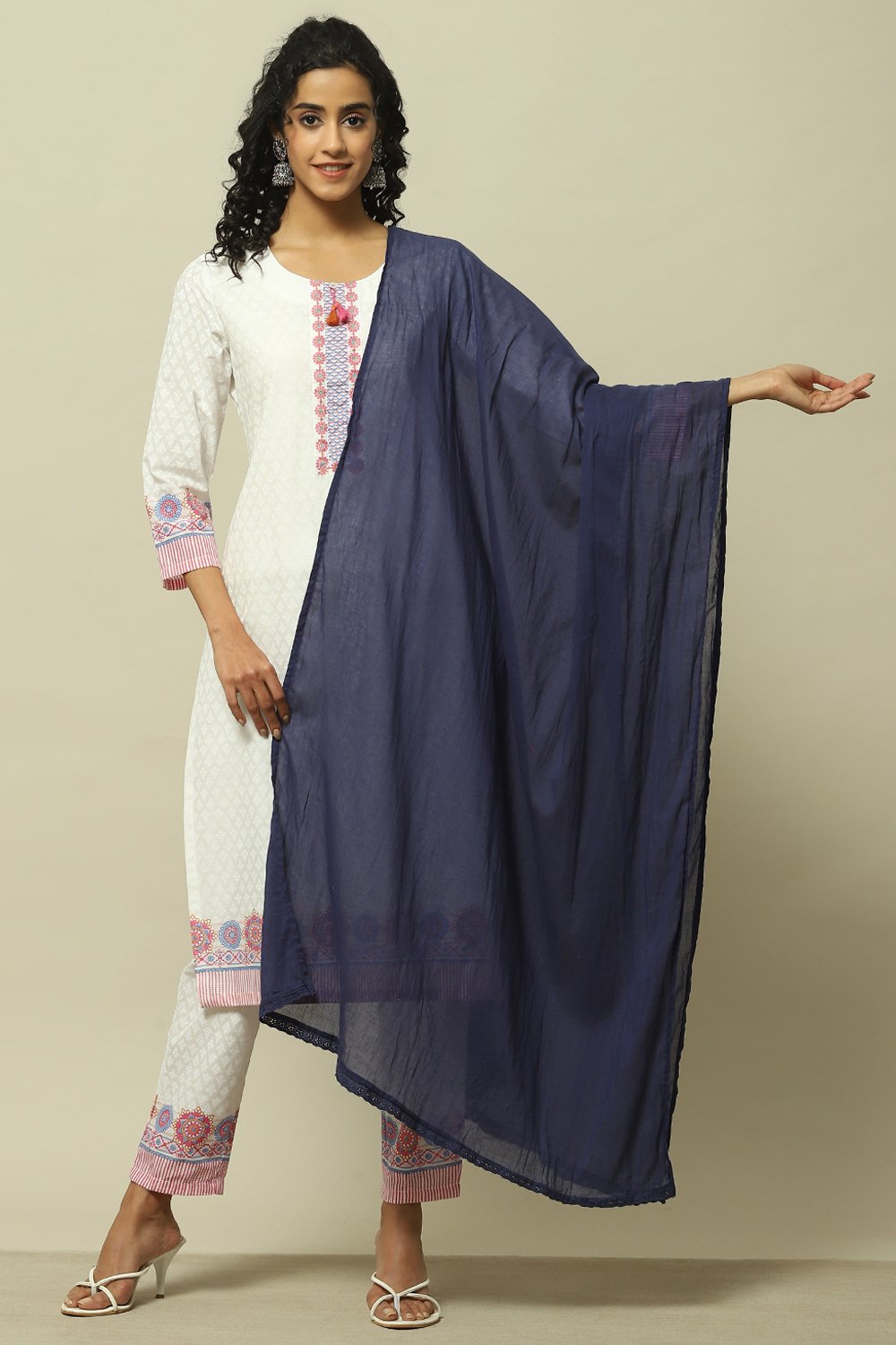 Indigo Blue Voile Solid Dupatta image number 0
