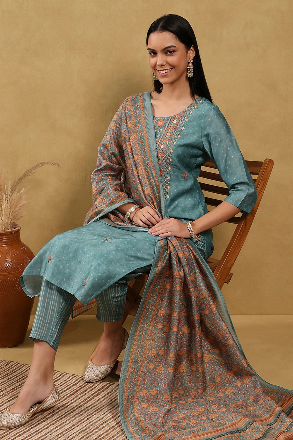 Blue Polyester Printed Straight Suit Set image number 0