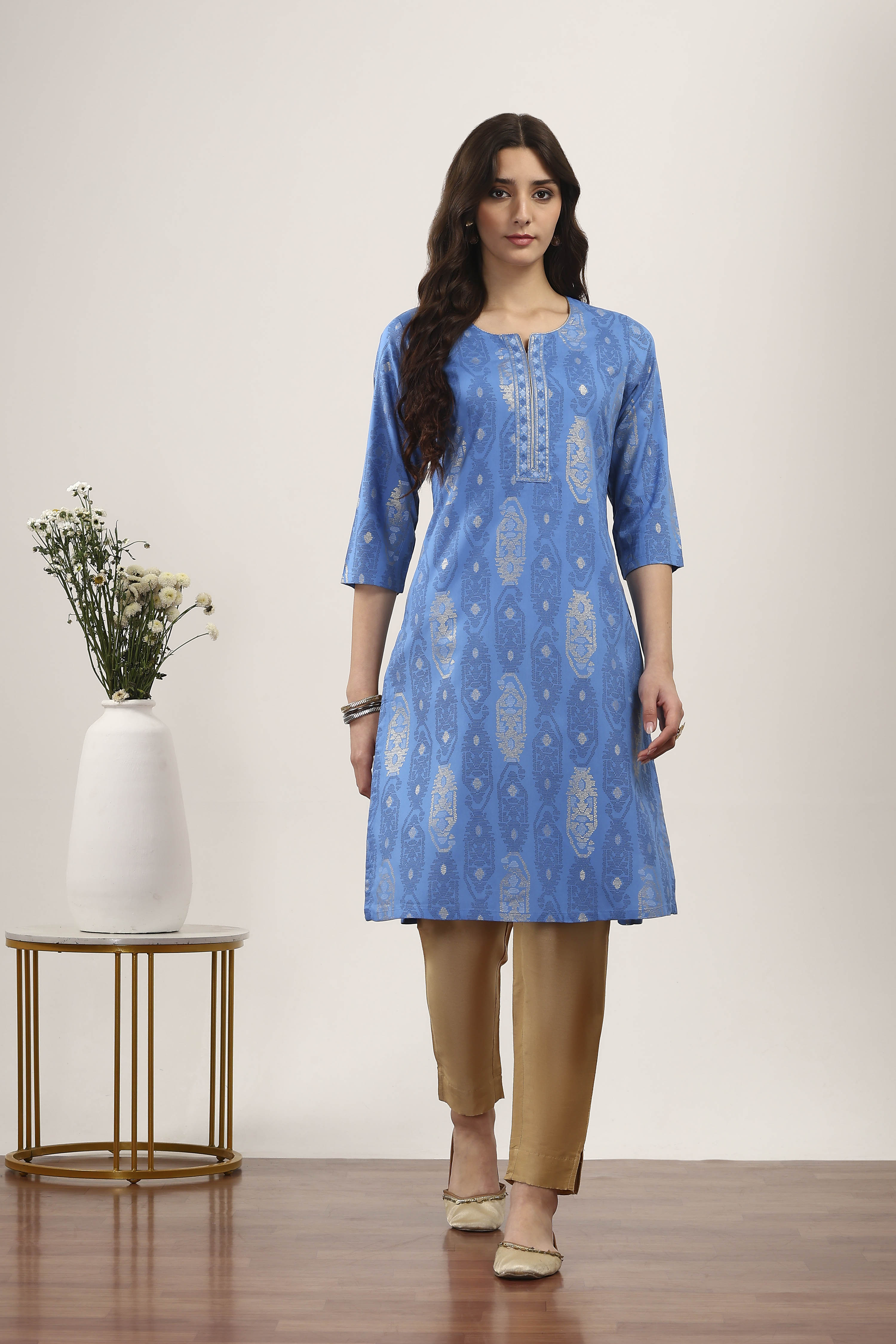 Blue Rayon Straight Kurtas image number 5