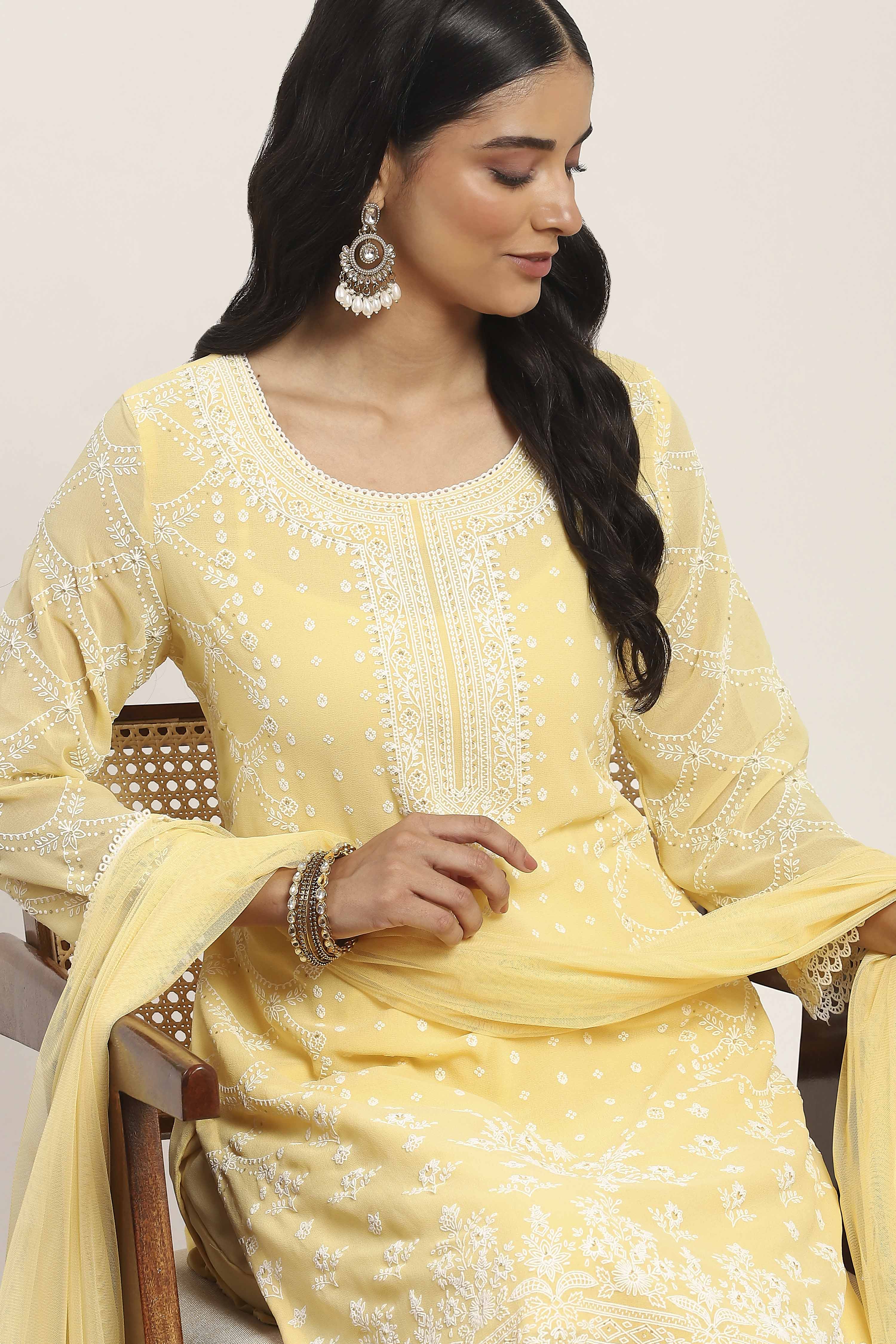 Yellow Polyester Straight Suit Sets image number 7
