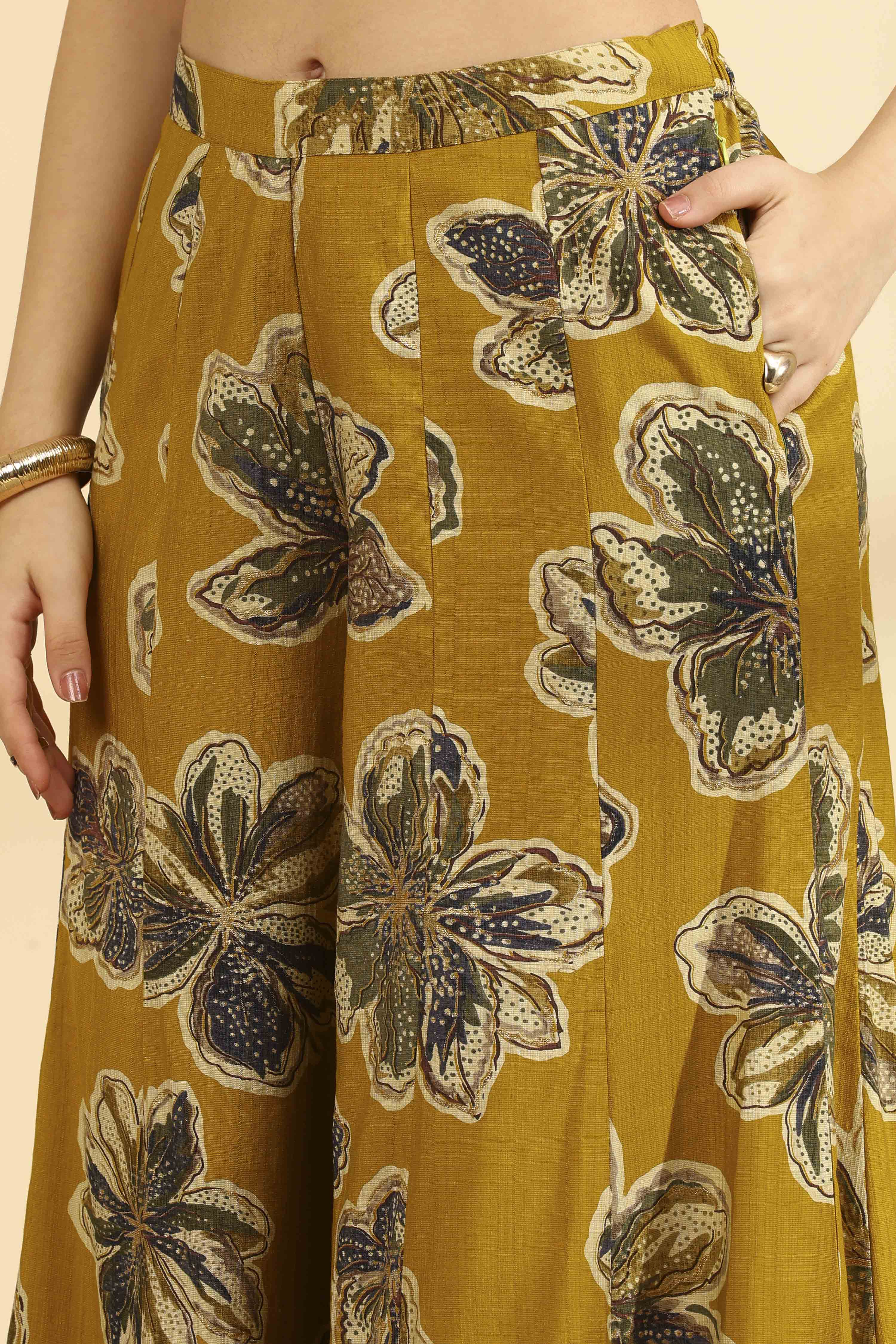 Yellow Printed Viscose Blend Co-ord Set image number 2