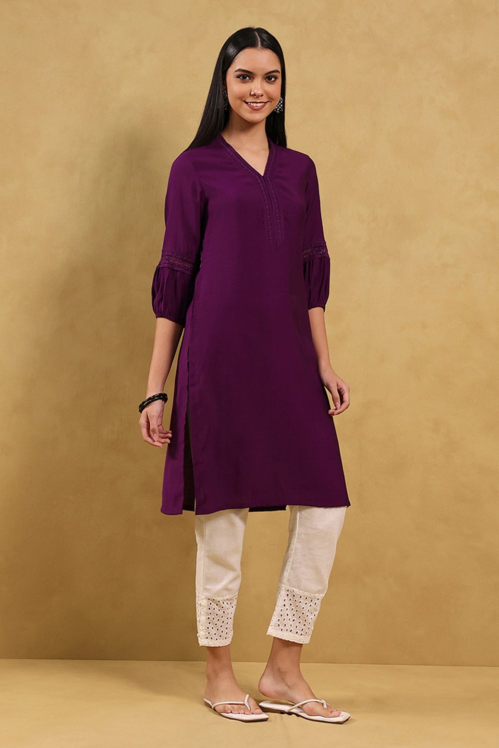 Purple Viscose Blend Solid Straight Kurta image number 2