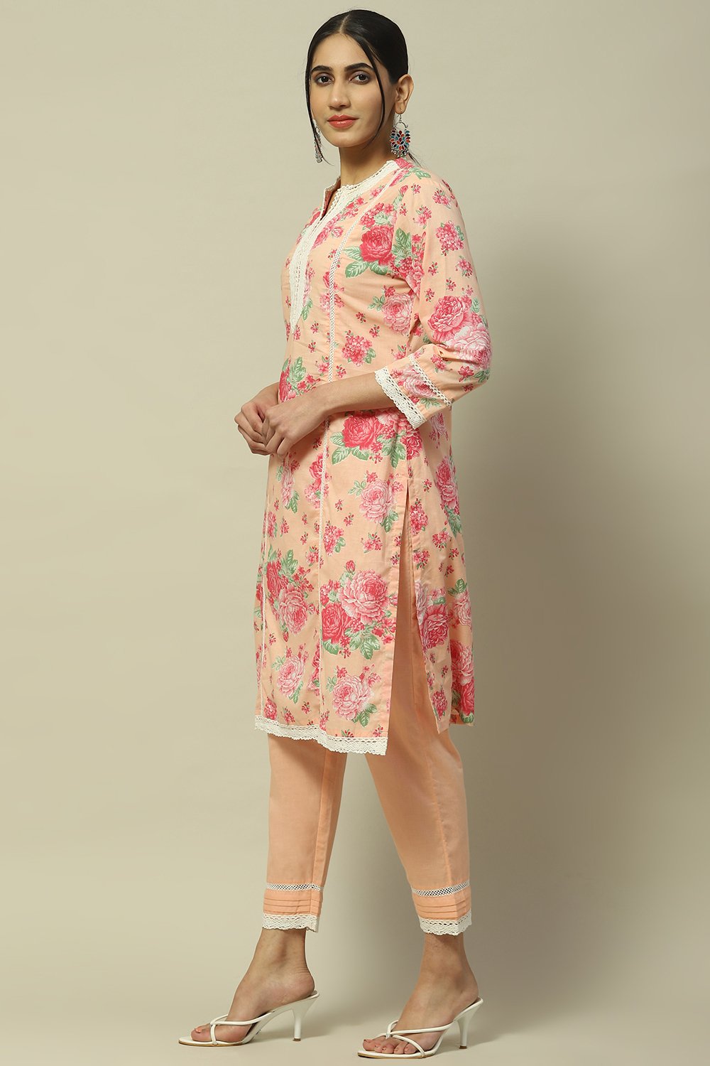 White Cambric Floral Printed Straight Kurta Set image number 3
