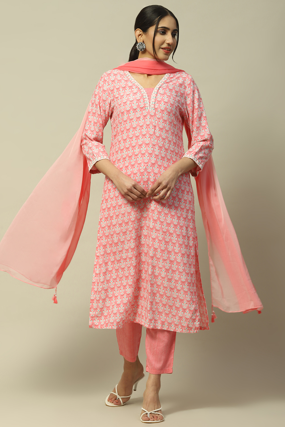 Pink Poly Chiffon Straight Suit Set image number 0