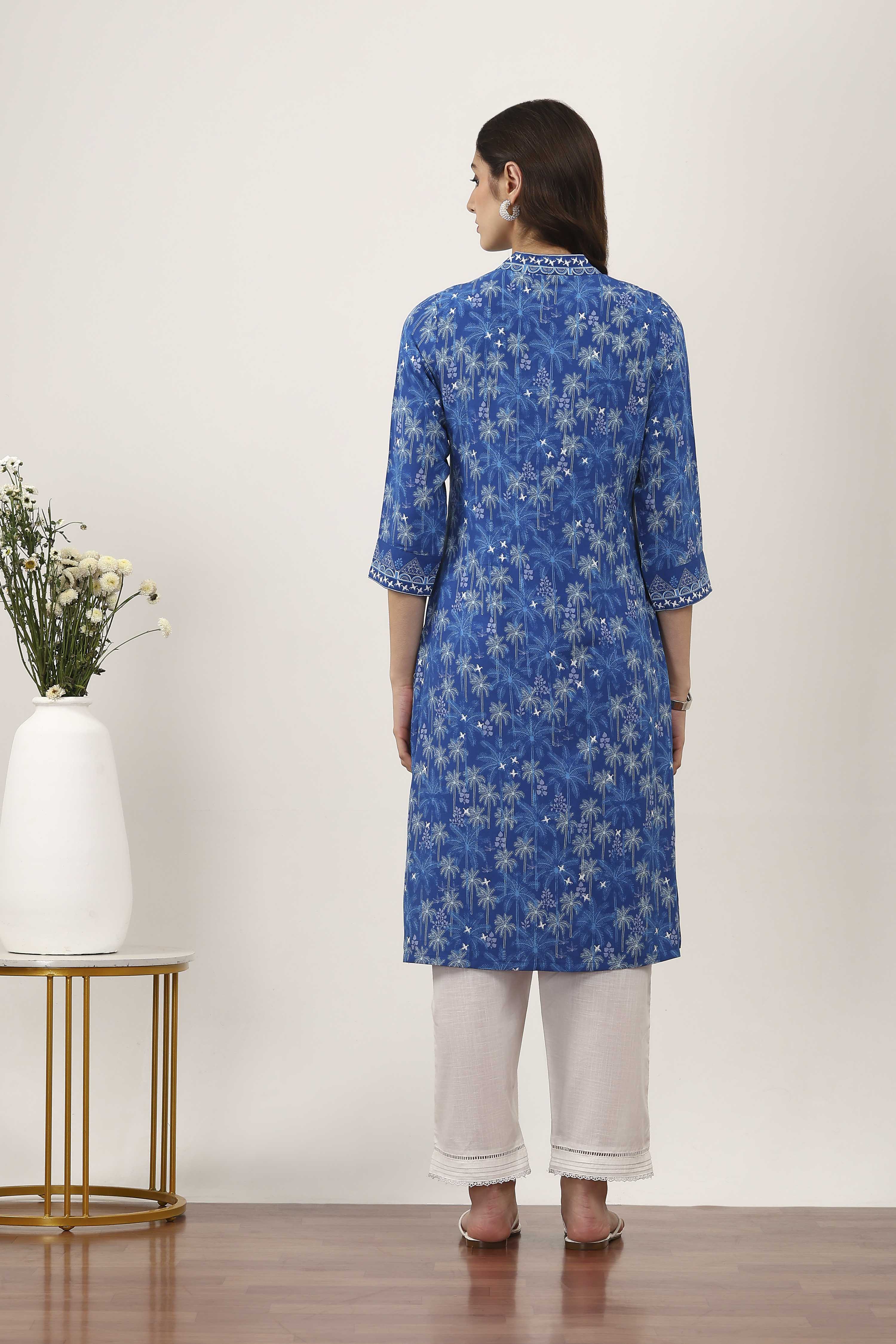 Blue Rayon Straight Kurtas image number 3