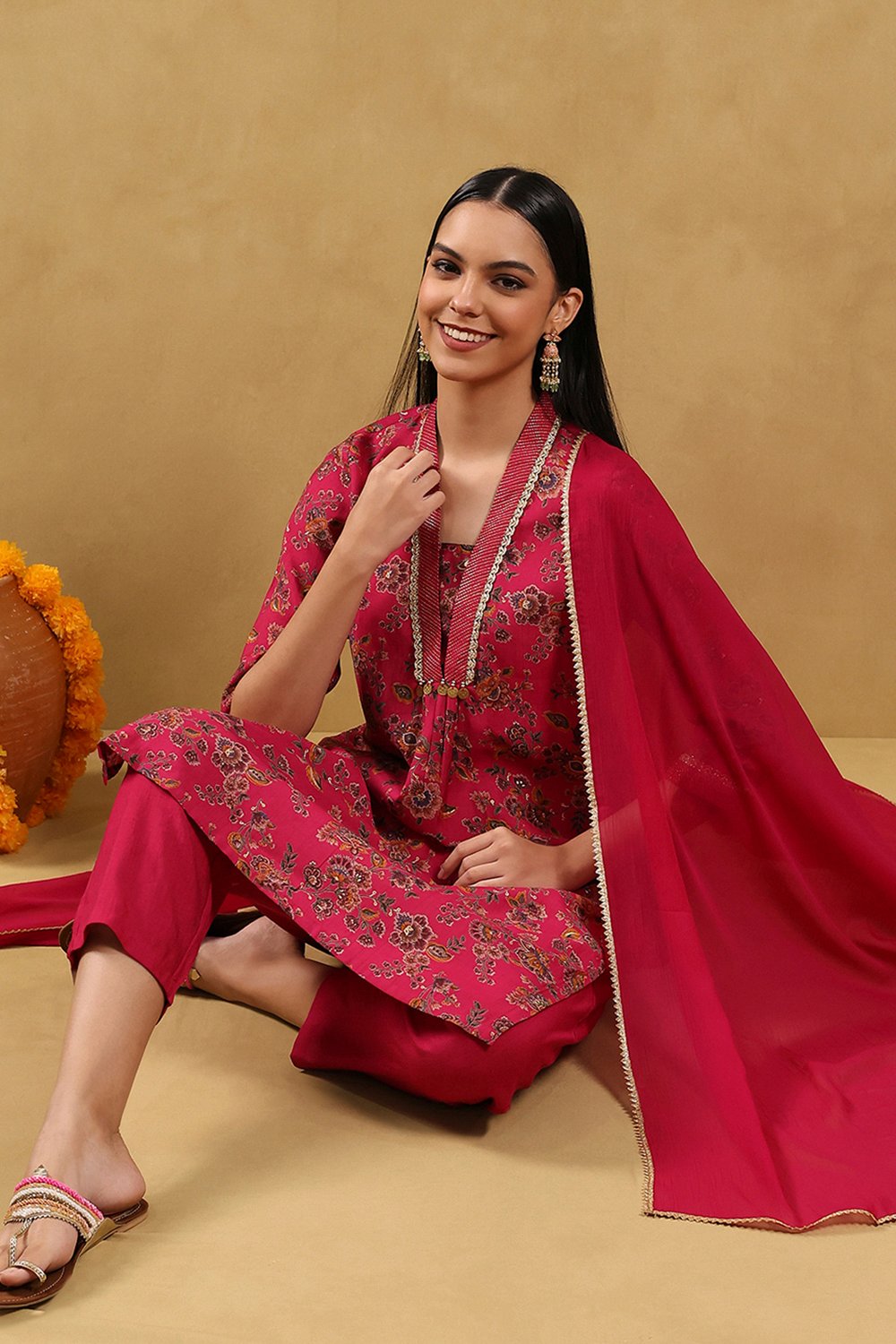 Pink Viscose Blend Printed Straight Suit Set image number 0