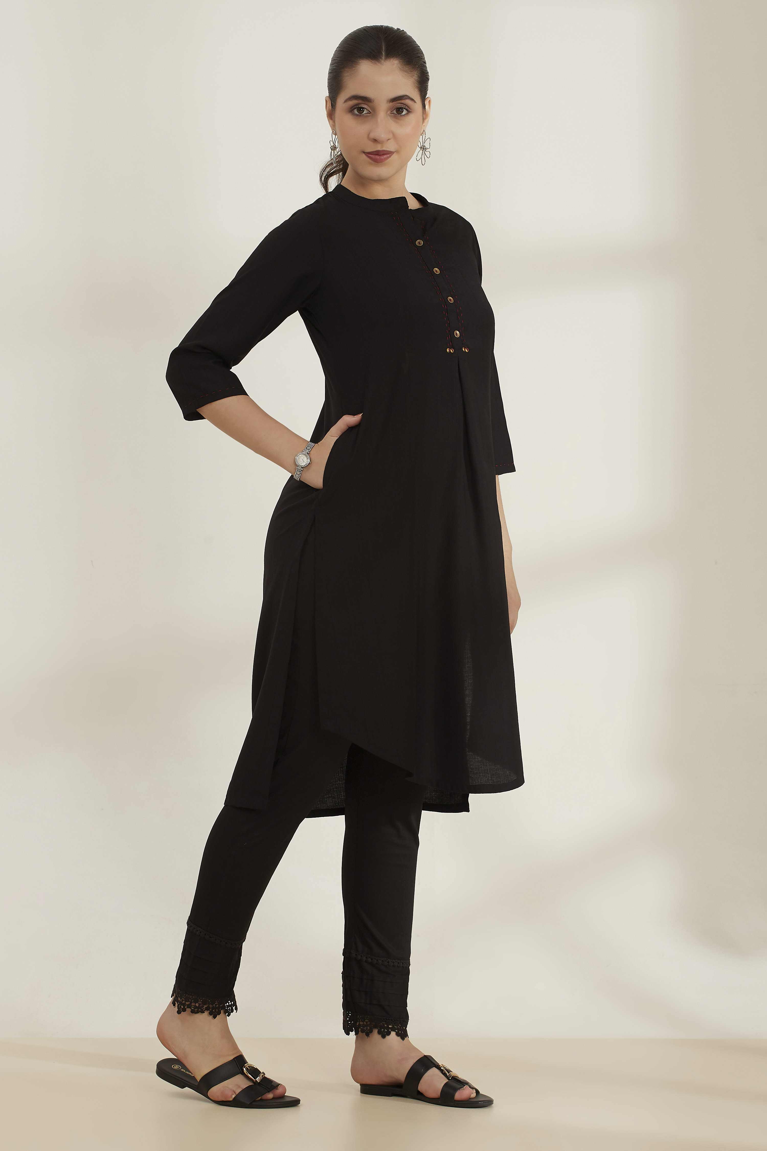 Black Viscose Blend Straight Solid Kurta image number 3