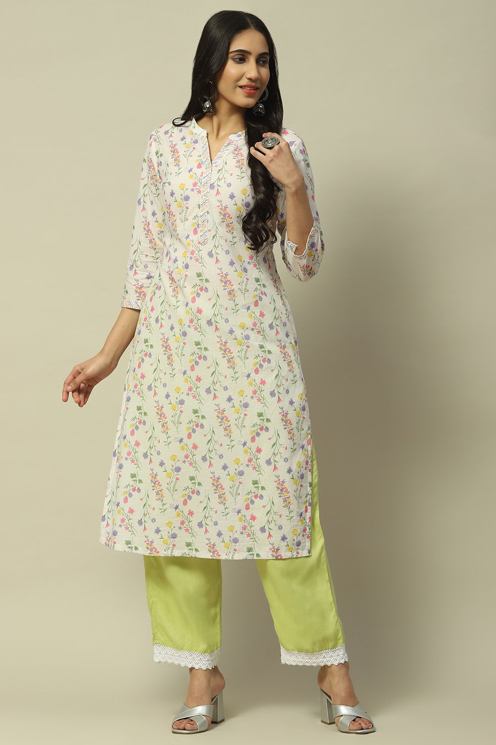 White Cambric Staight Kurta image number 0